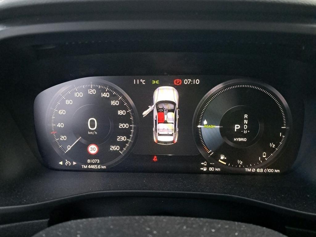 VOLVO XC40 1.5 T5 TWIN RECHARGE R-DESIGN 262CV 6 