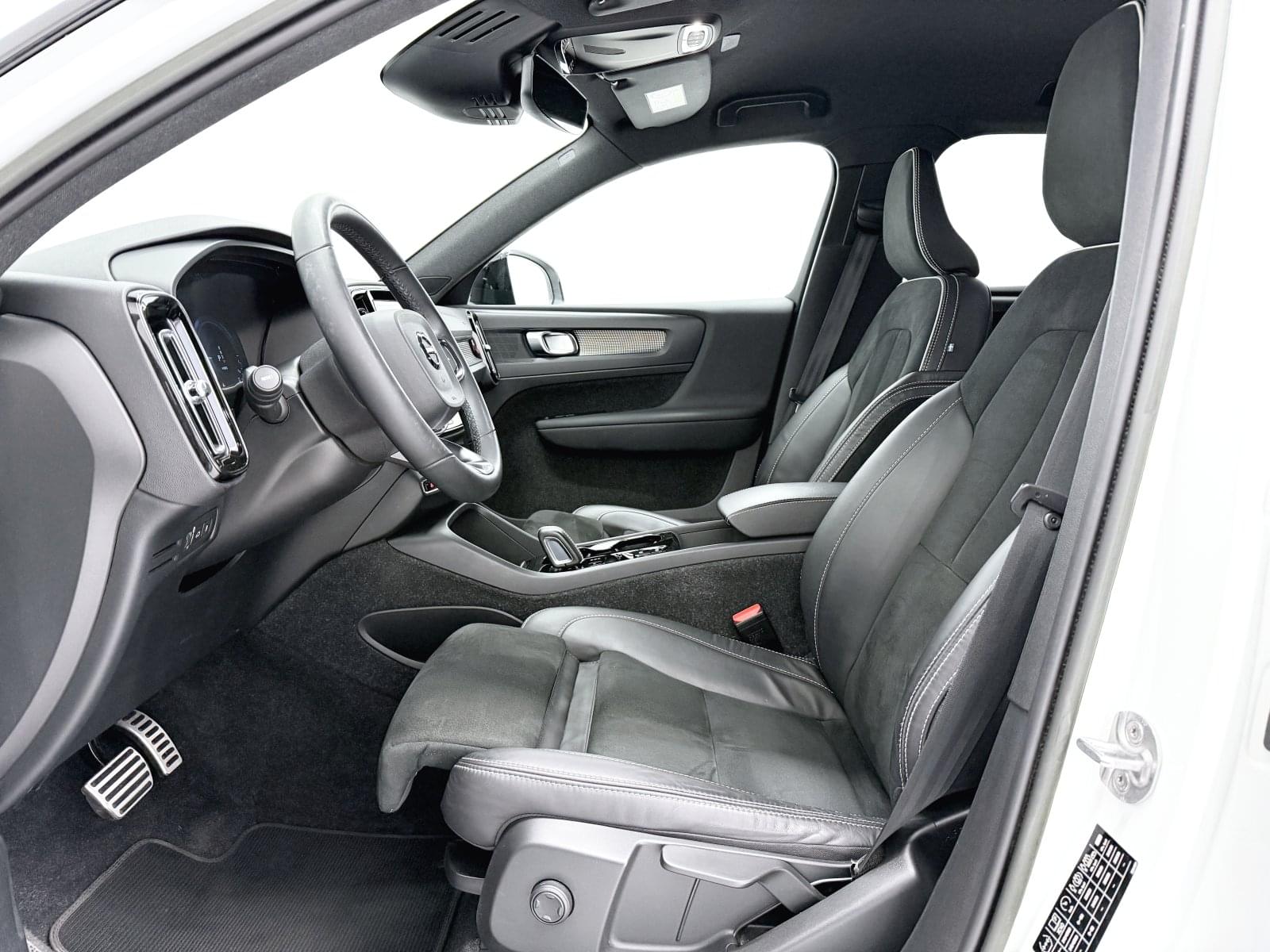VOLVO XC40 1.5 T5 TWIN RECHARGE R-DESIGN 262CV 25 