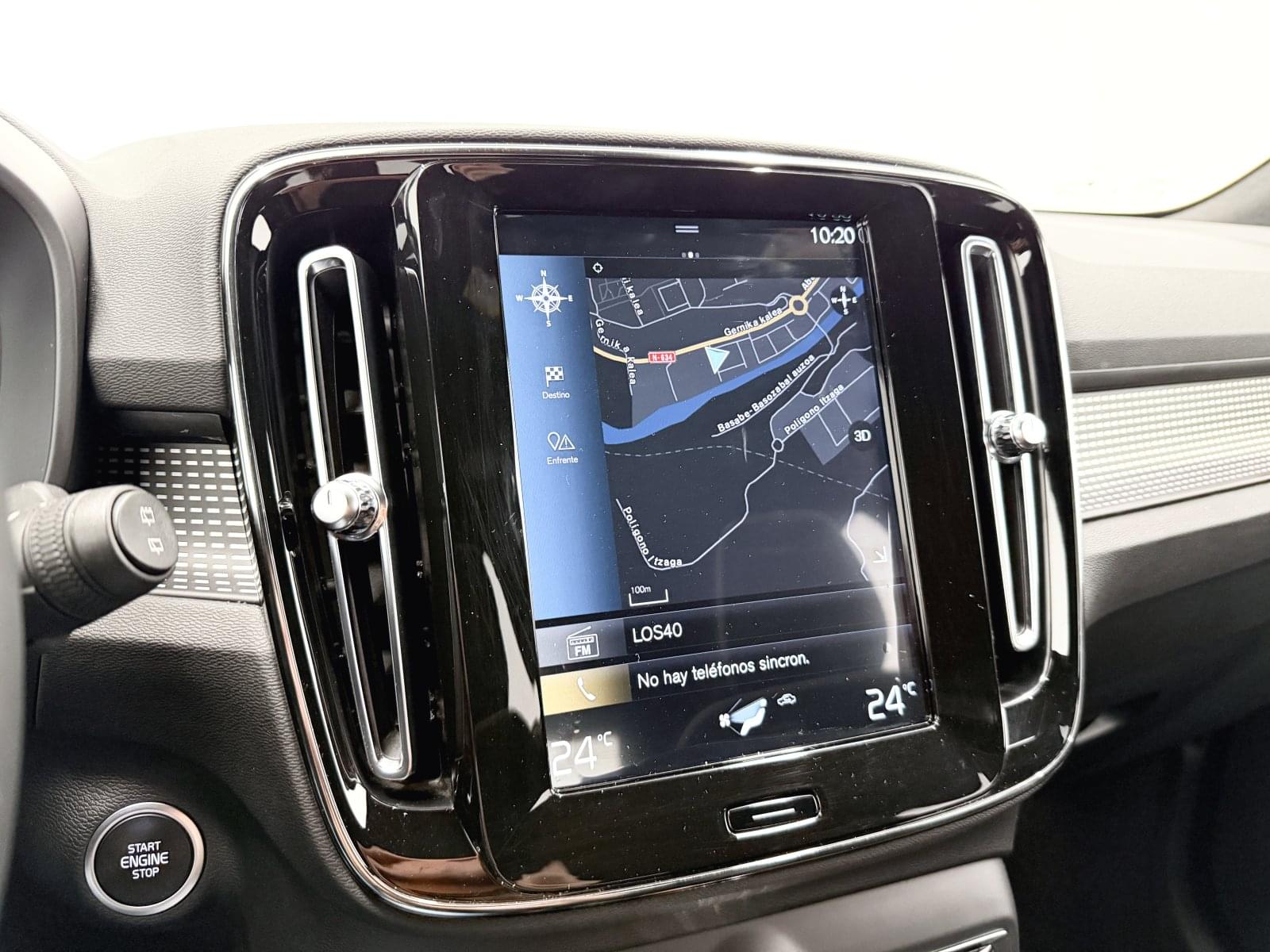VOLVO XC40 1.5 T5 TWIN RECHARGE R-DESIGN 262CV 32 