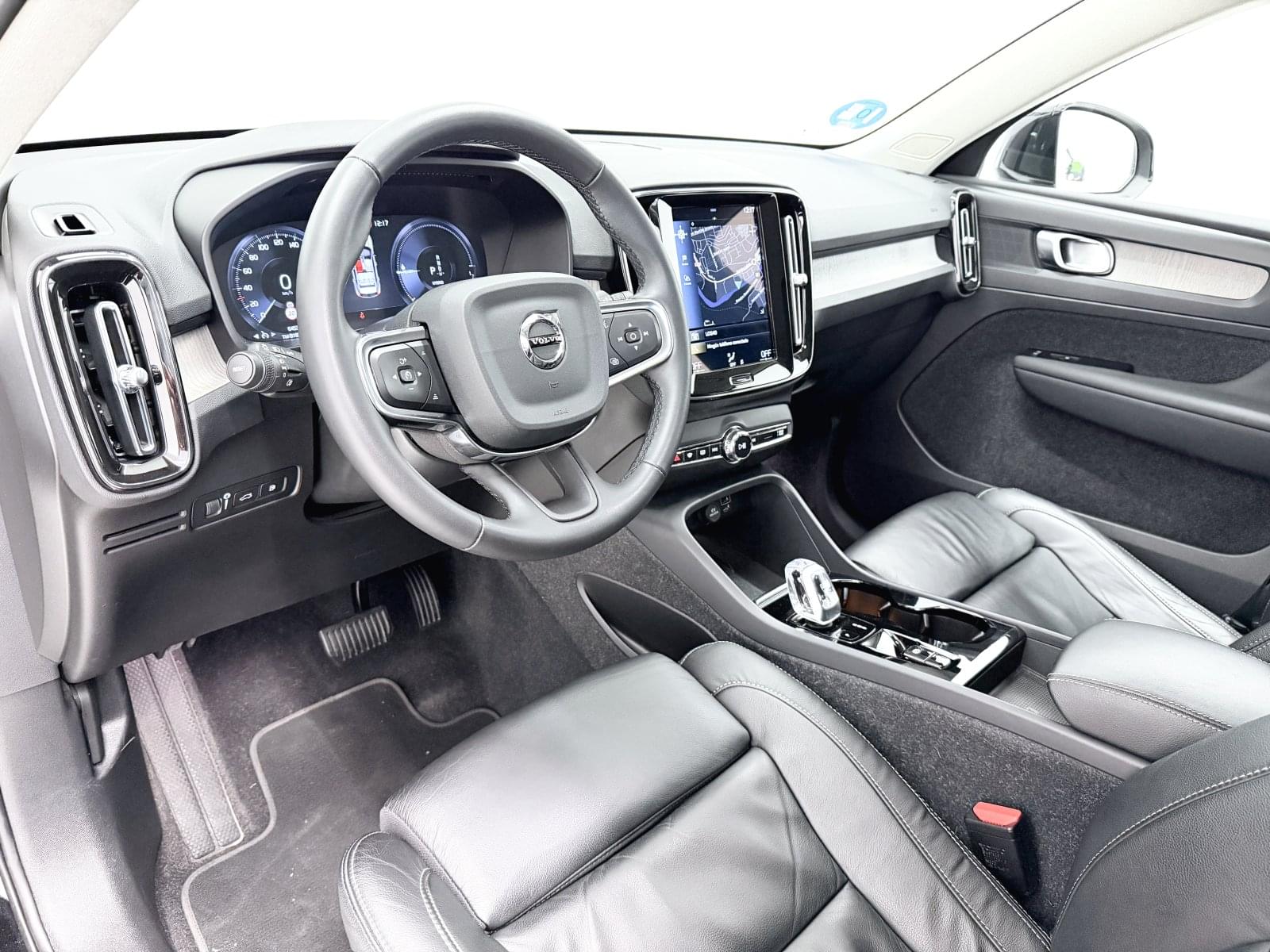 VOLVO XC40 1.5 T5 TWIN RECHARGE INSCRIP. AUT 262CV 26