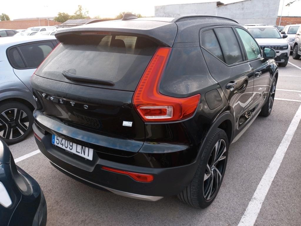 VOLVO XC40 1.5 T5 TWIN RECHARGE R-DESIGN AUT 262 3 