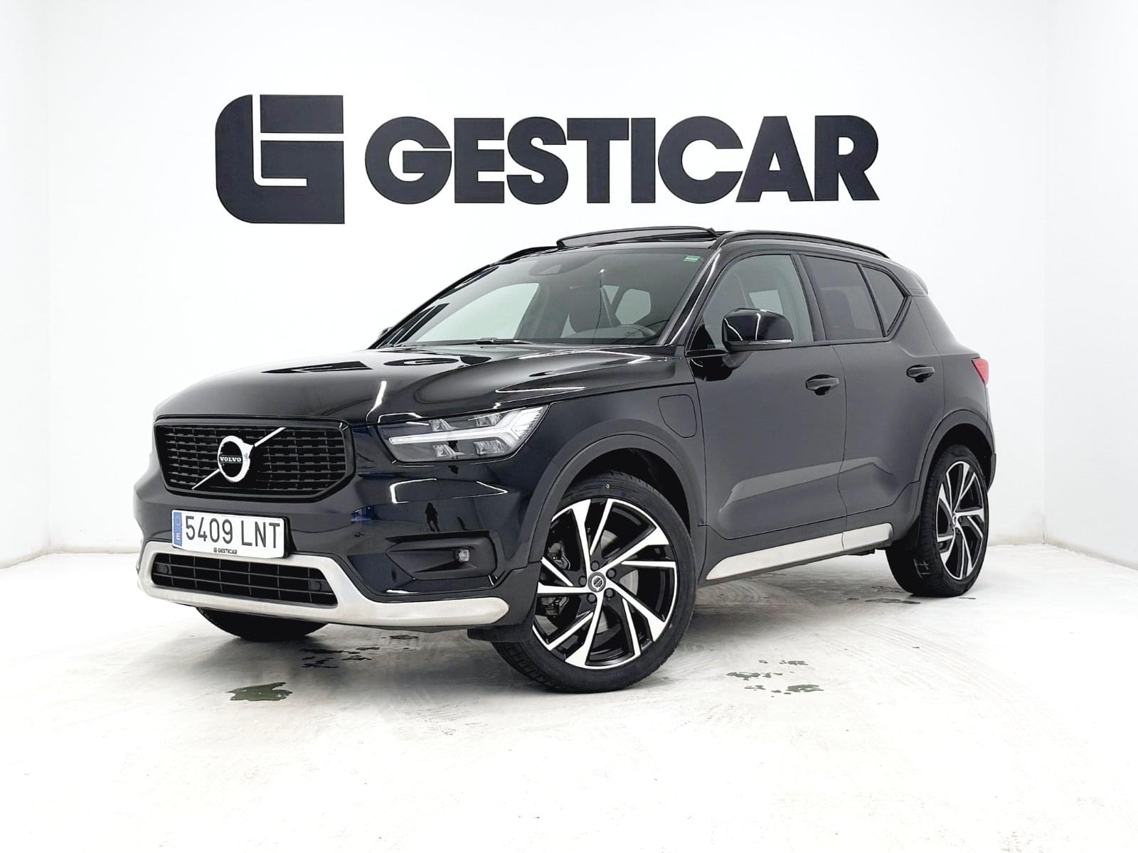 VOLVO XC40 1.5 T5 TWIN RECHARGE R-DESIGN AUT 262 1 