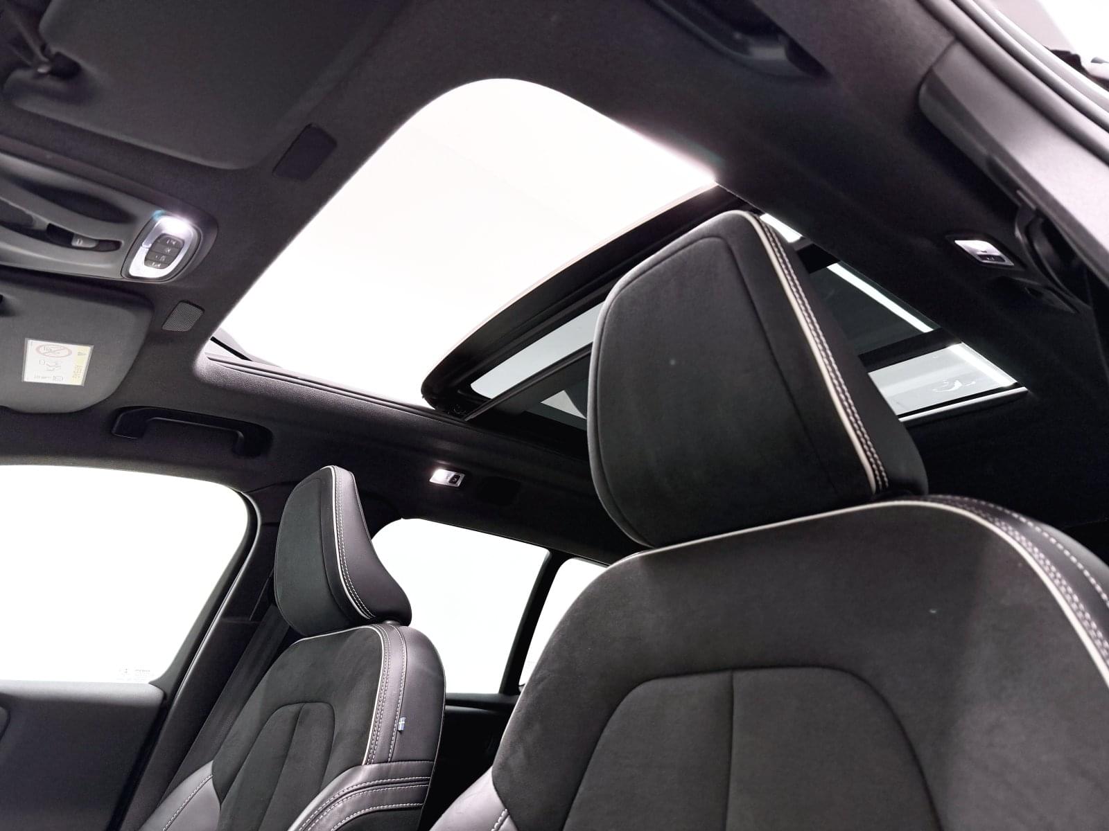 VOLVO XC40 1.5 T5 TWIN RECHARGE R-DESIGN AUT 262 27 