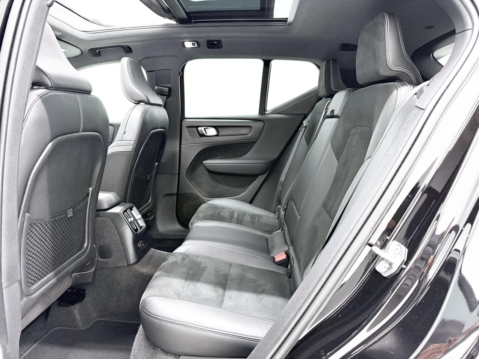 VOLVO XC40 1.5 T5 TWIN RECHARGE R-DESIGN AUT 262 43 