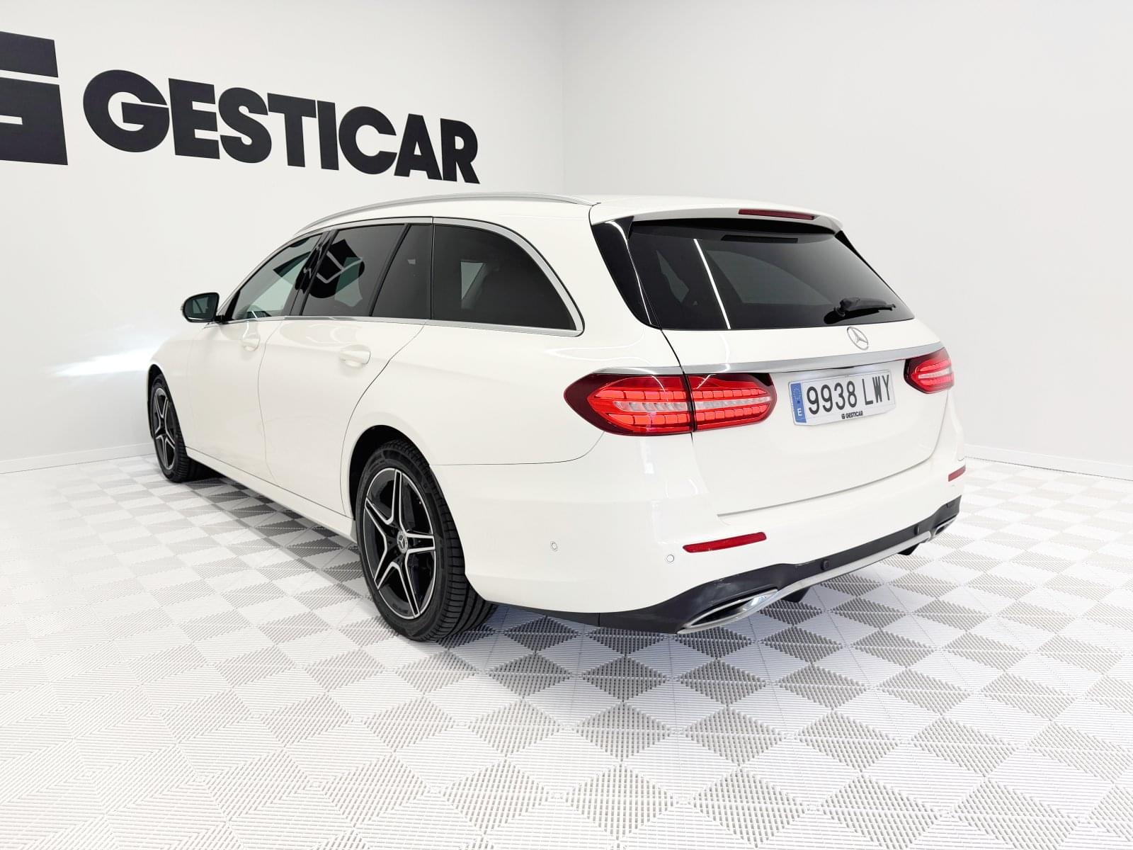 MERCEDES CLASE E E 300 E ESTATE 320CV 10