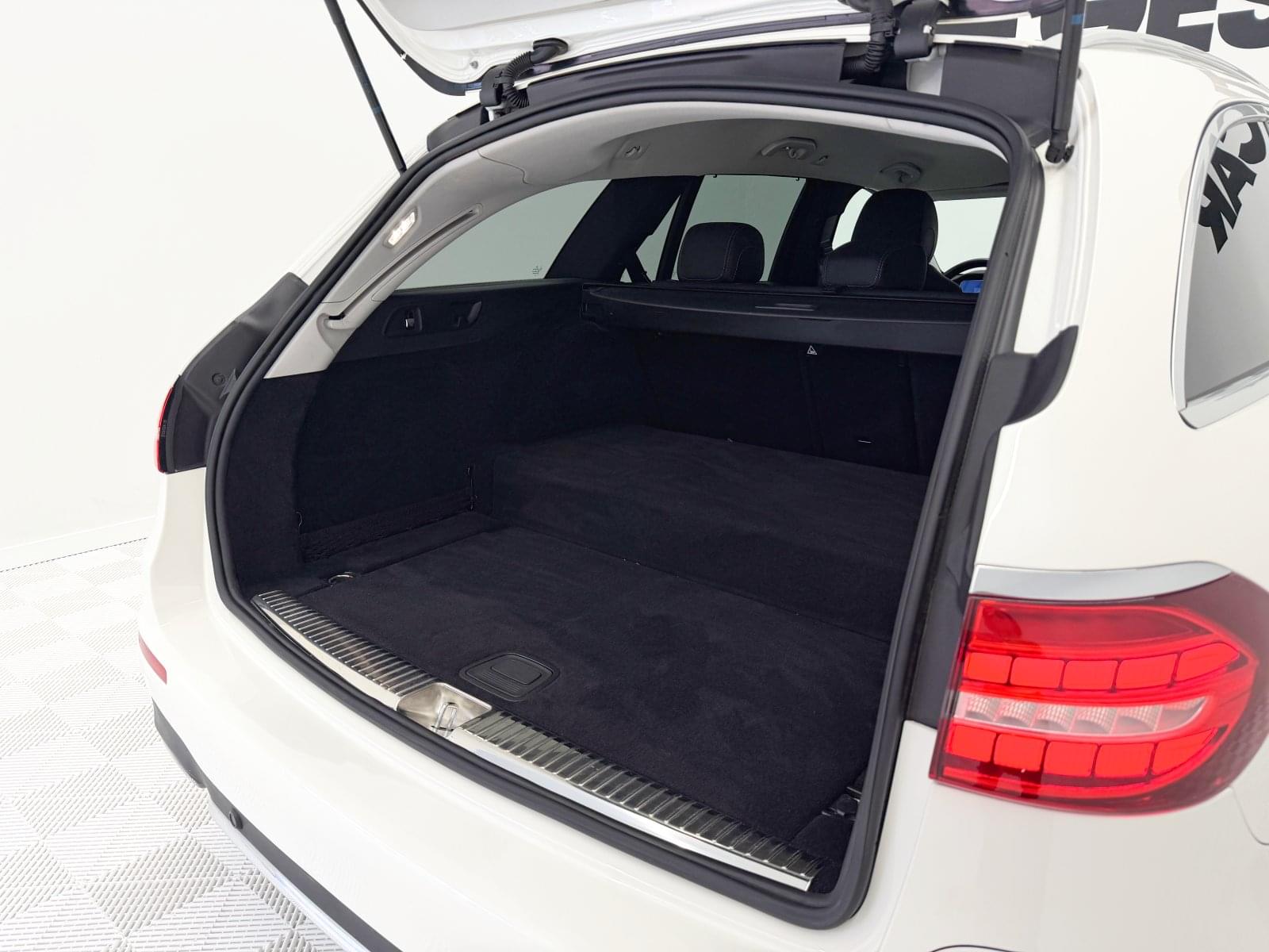 MERCEDES CLASE E E 300 E ESTATE 320CV 16