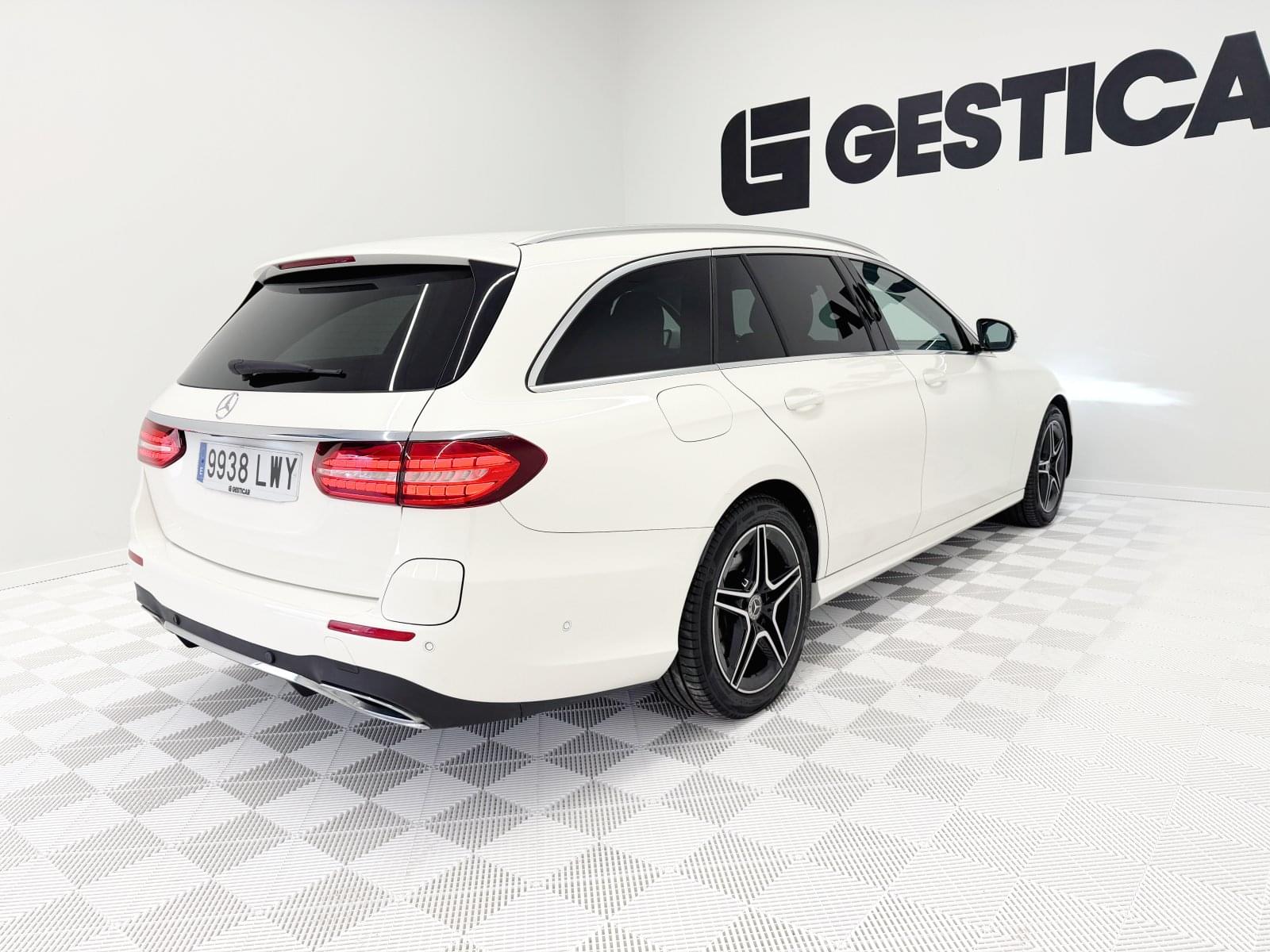 MERCEDES CLASE E E 300 E ESTATE 320CV 18
