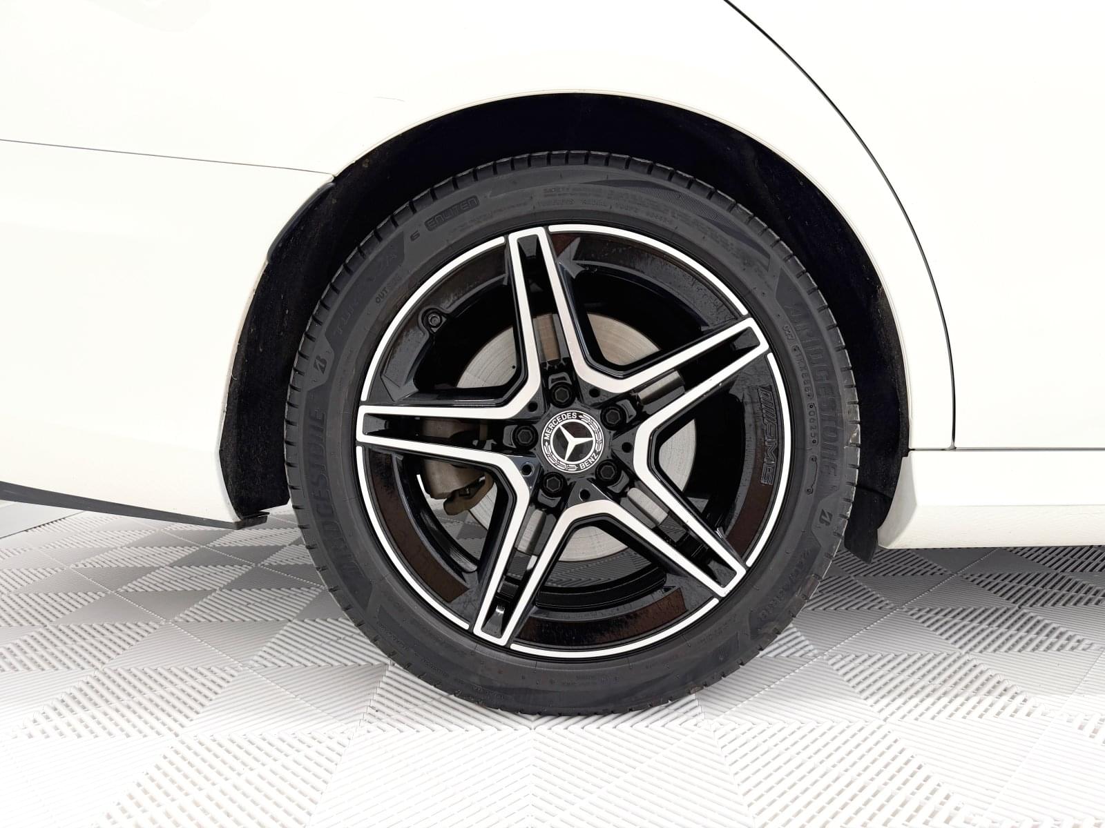 MERCEDES CLASE E E 300 E ESTATE 320CV 23