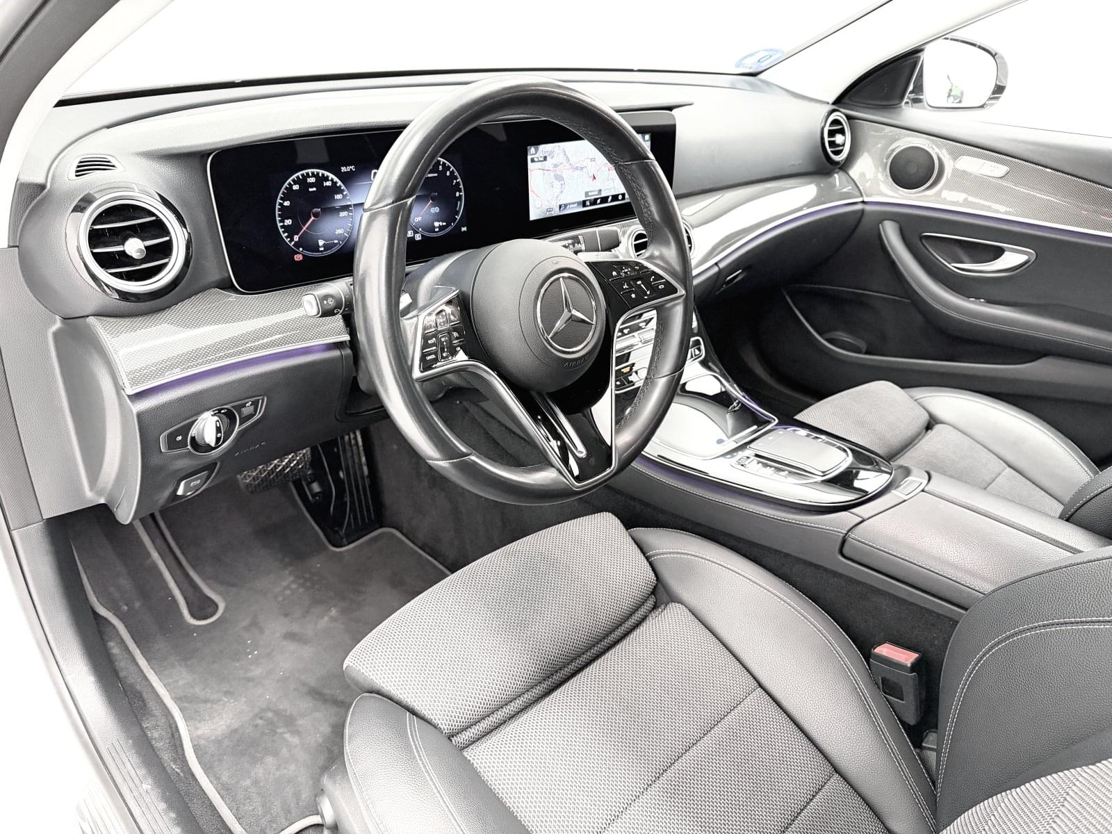 MERCEDES CLASE E E 300 E ESTATE 320CV 27