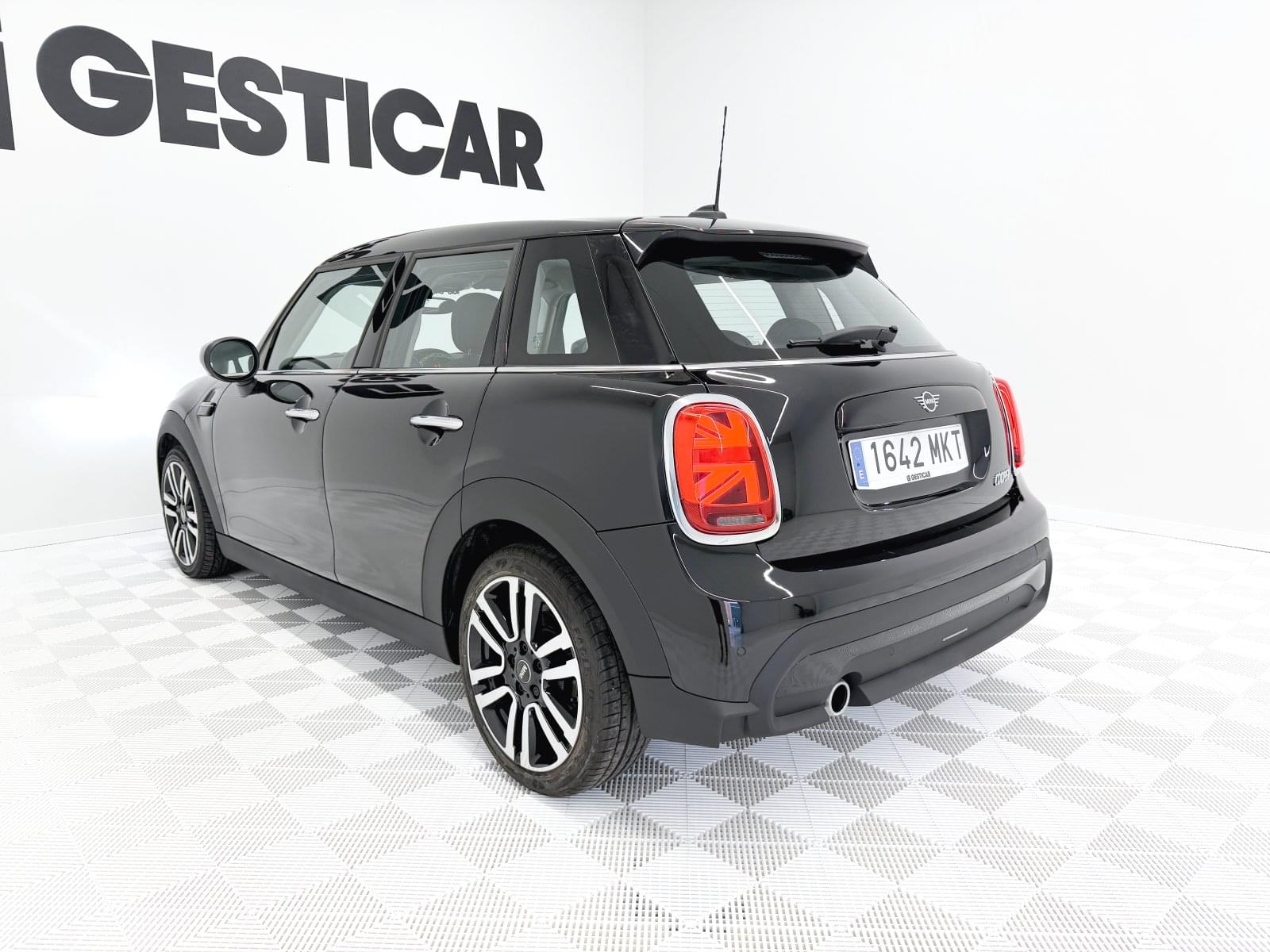 MINI MINI COOPER   135CV 11 
