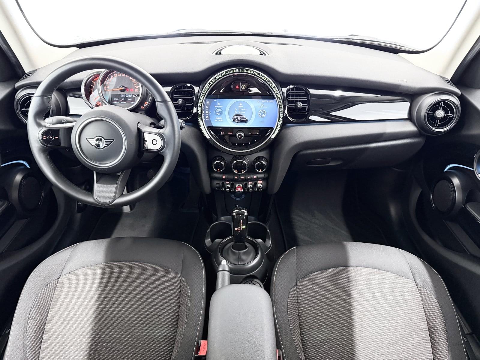 MINI MINI COOPER   135CV 29 