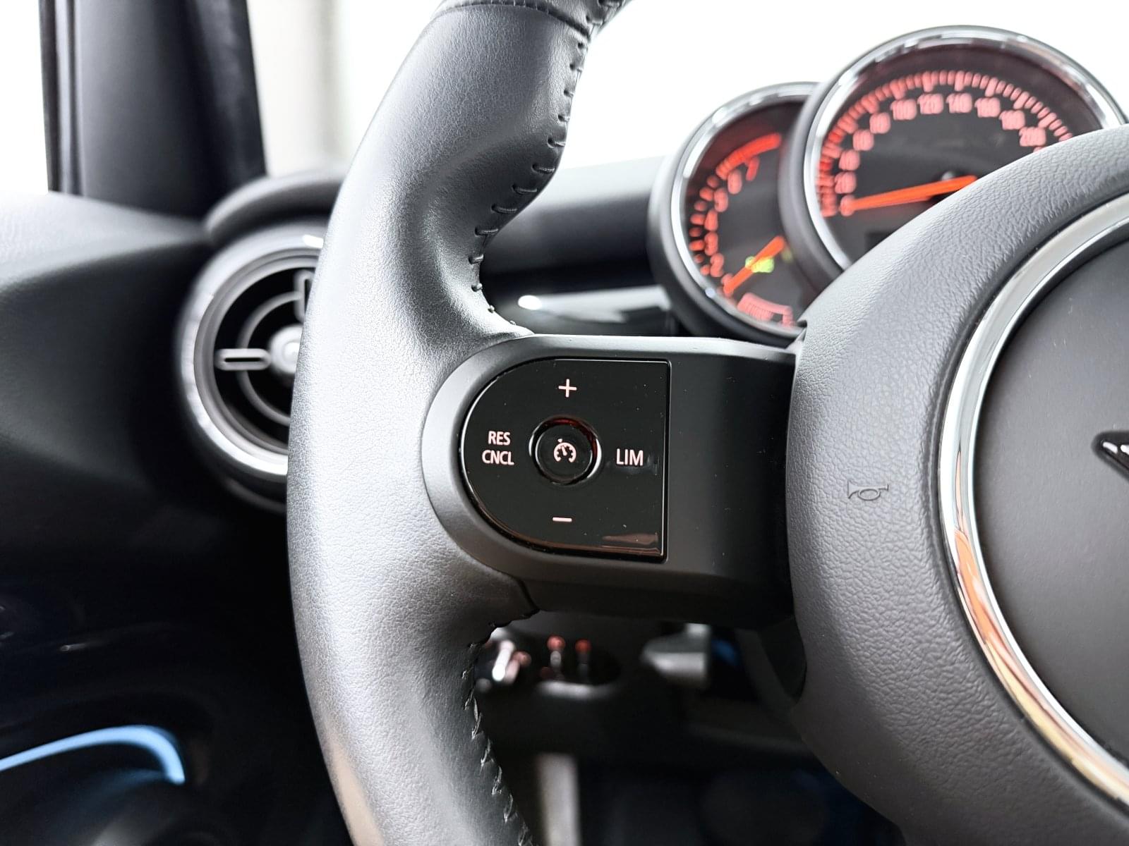 MINI MINI COOPER   135CV 31 