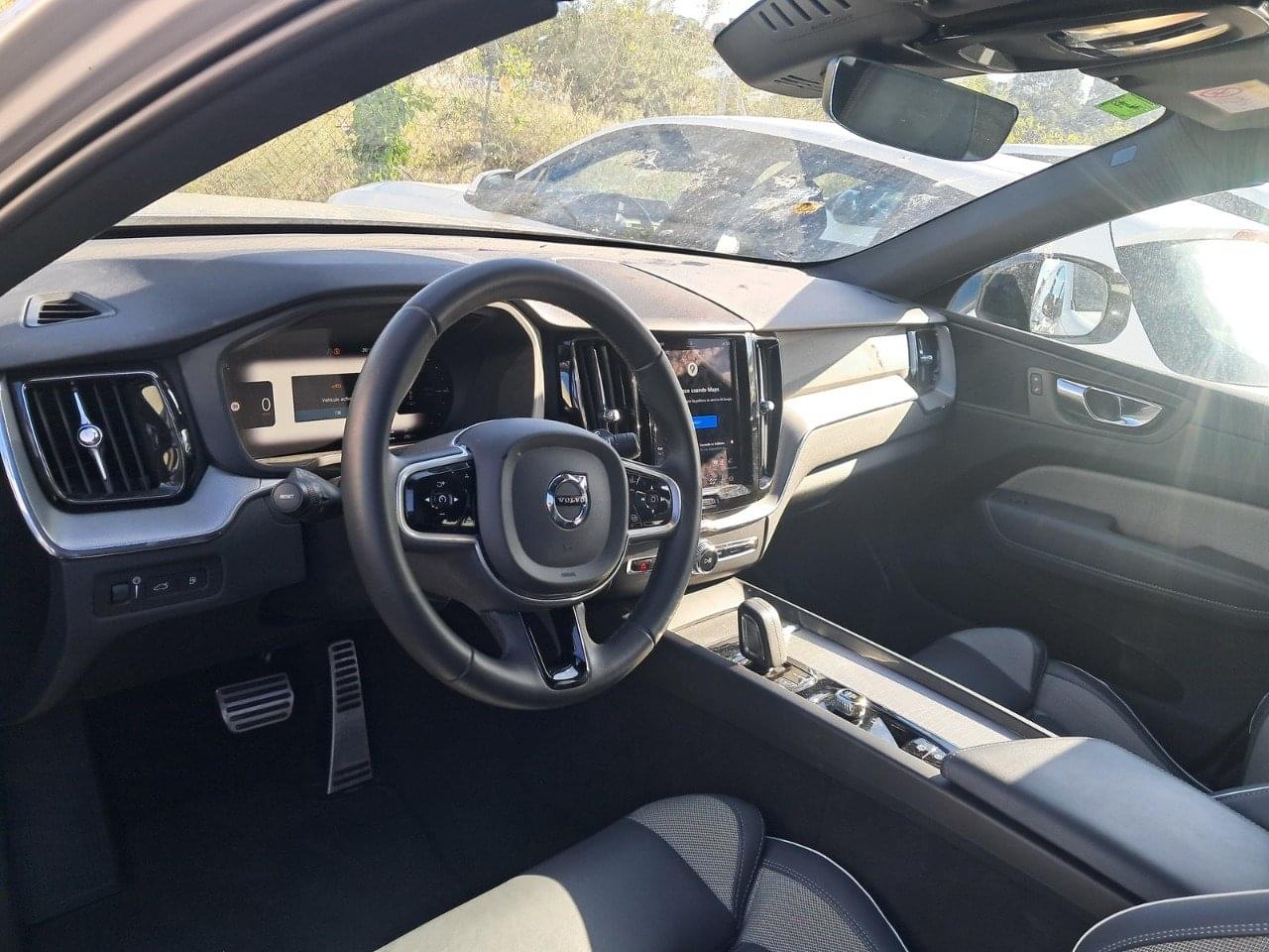 VOLVO XC60 2.0 T6 AWD RECHARGE R-DESIGN AUTO 340CV 9