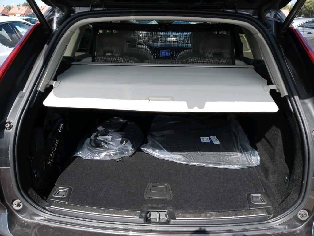 VOLVO XC60 2.0 T6 AWD RECHARGE INSCRIPTION AUTO 340 4