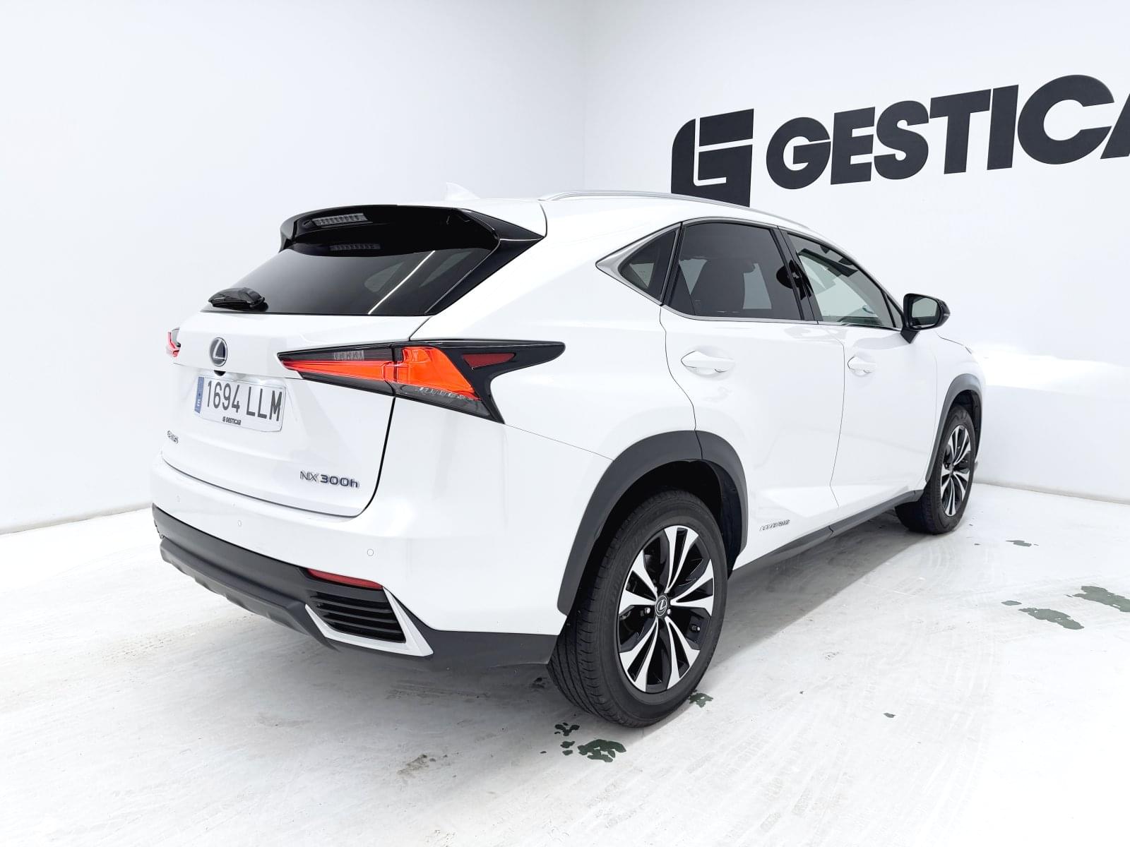 LEXUS NX 300H PREMIUM 2WD 19 