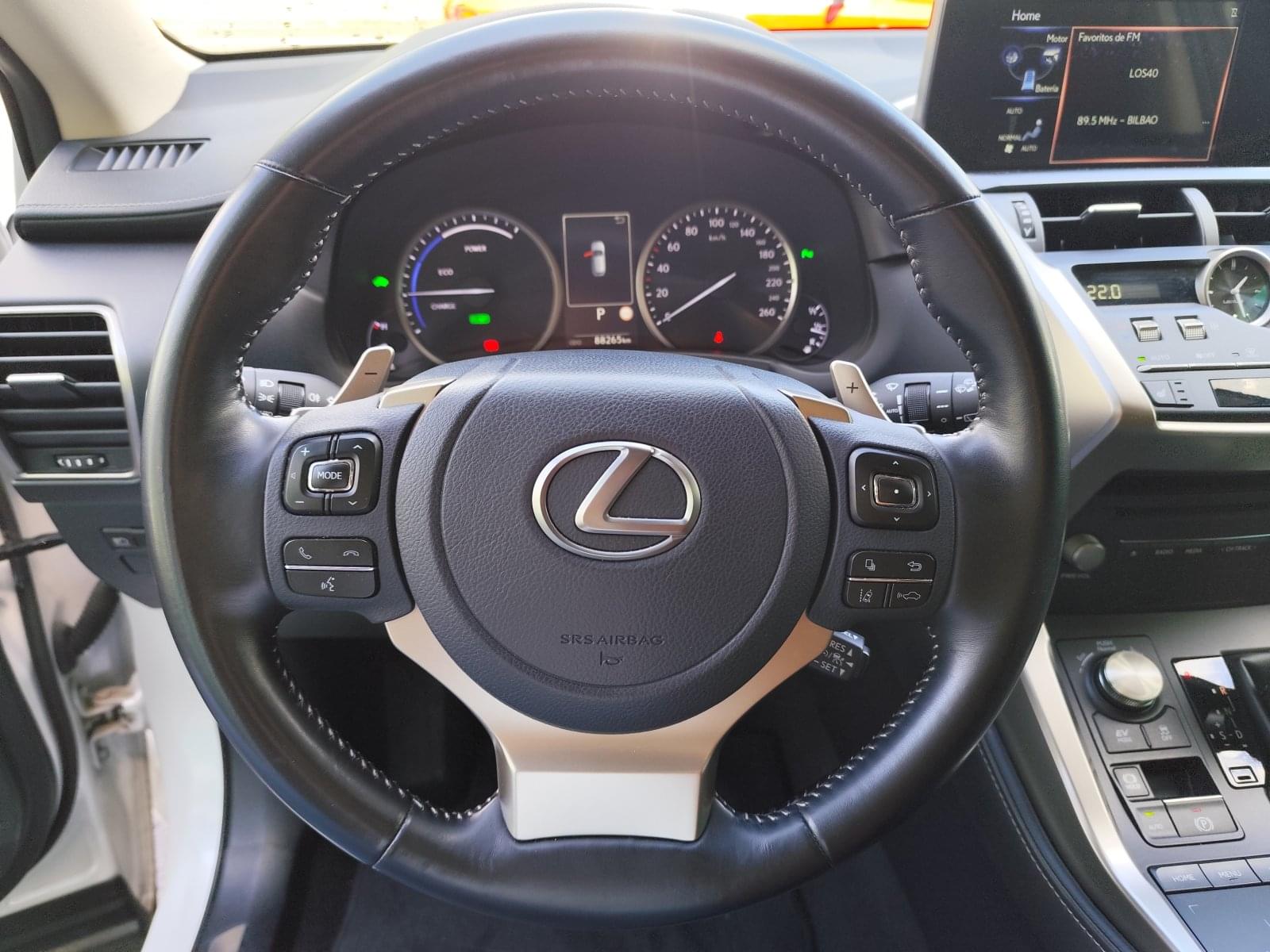 LEXUS NX 300H PREMIUM 2WD 13