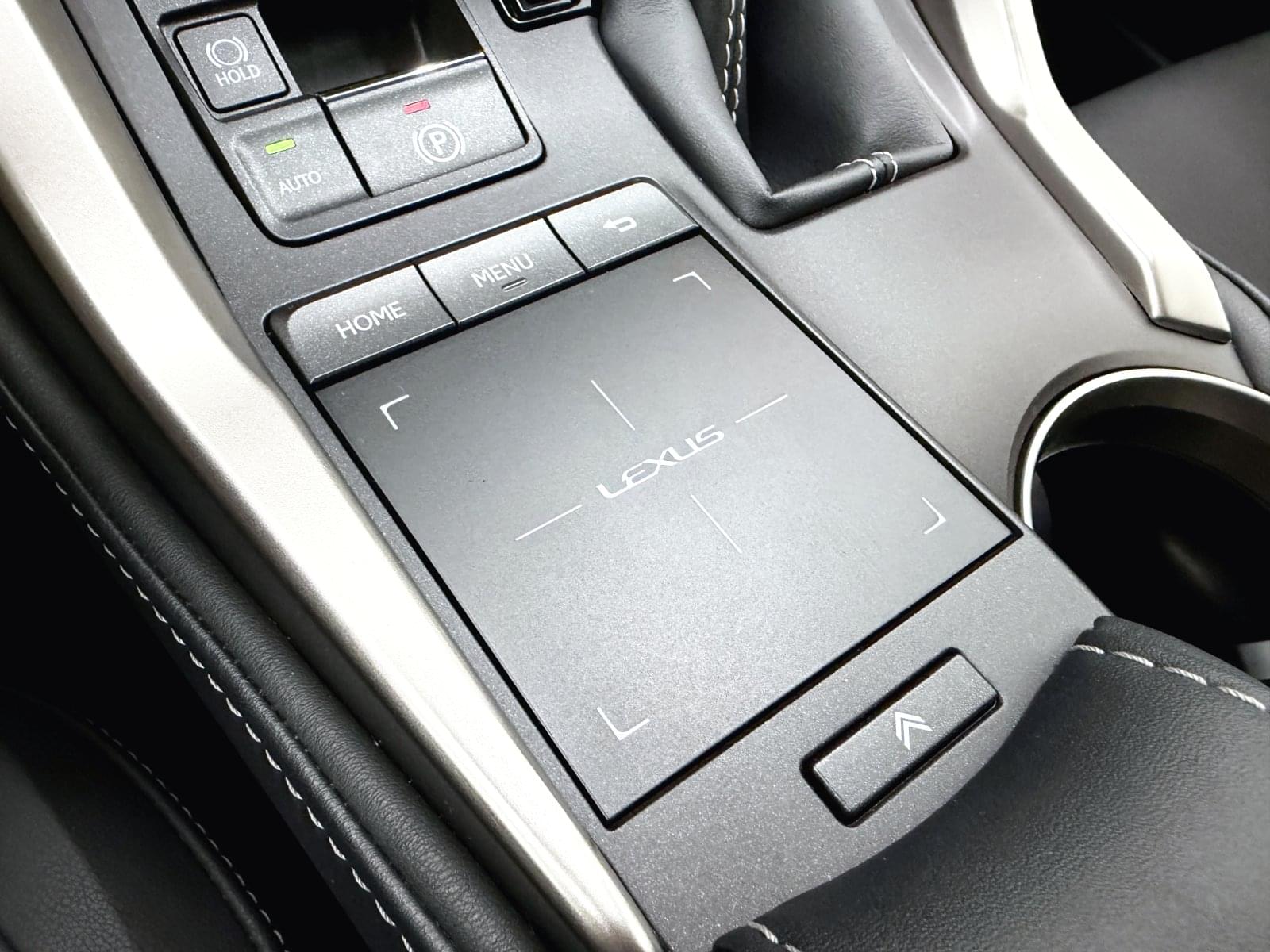 LEXUS NX 300H PREMIUM 2WD 40 