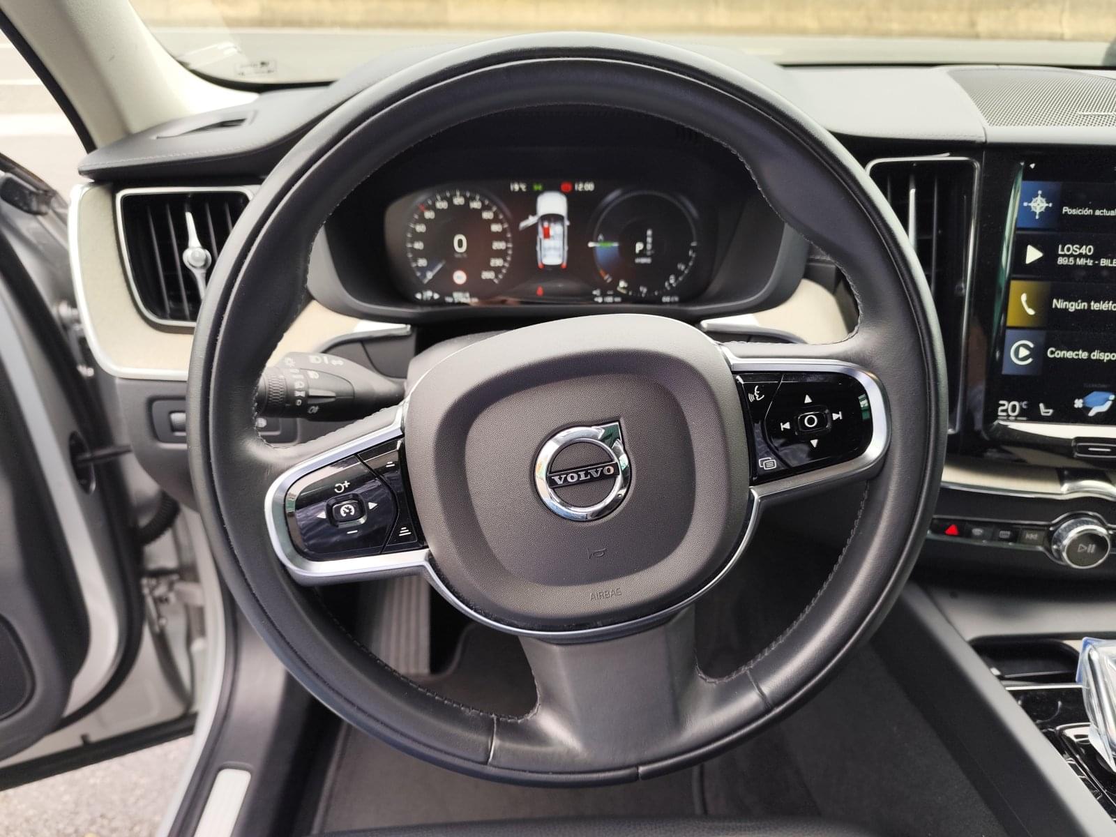 VOLVO XC60 2.0 T8 AWD INSCRIPTION 13