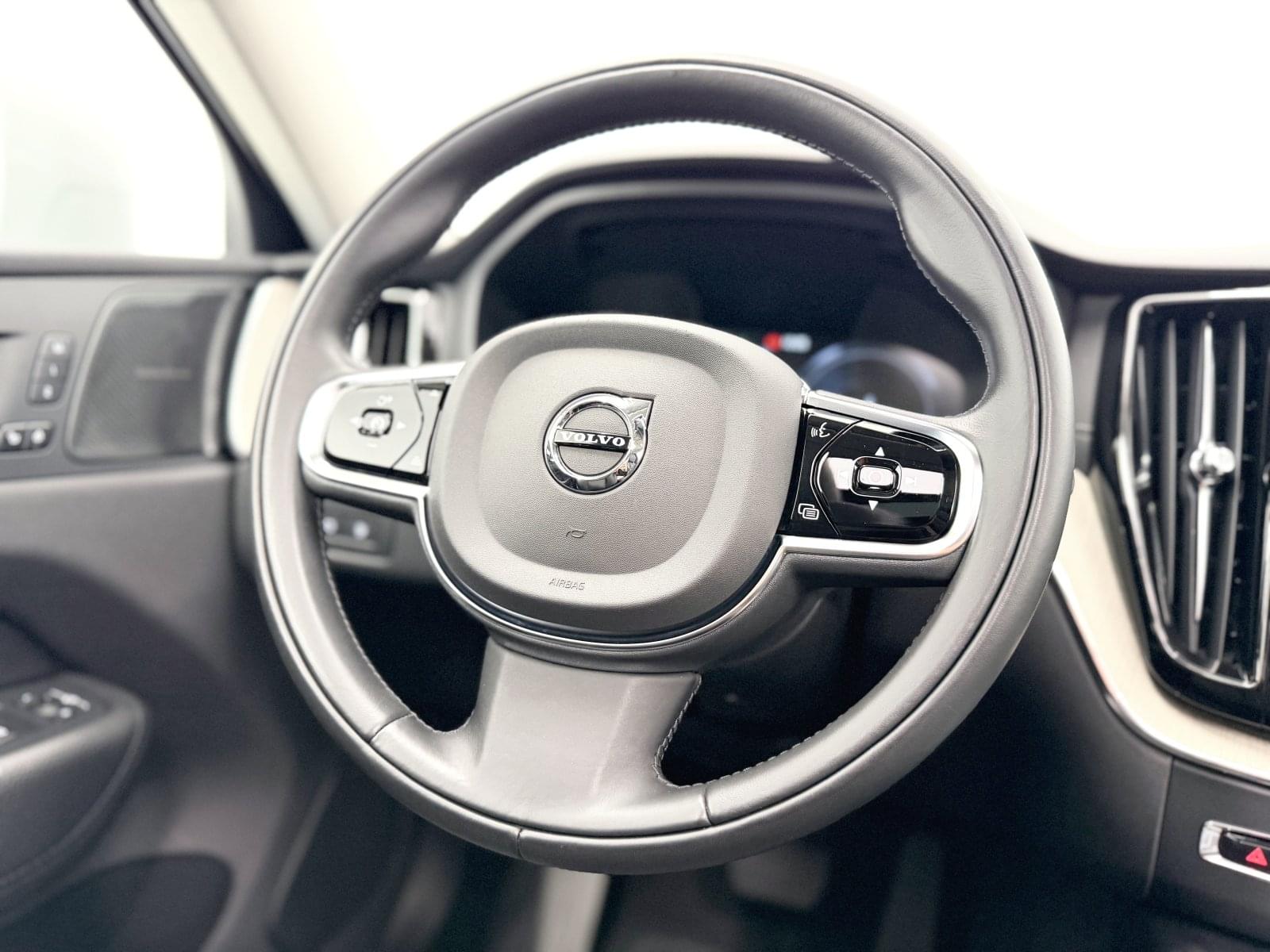 VOLVO XC60 2.0 T8 AWD INSCRIPTION 20 