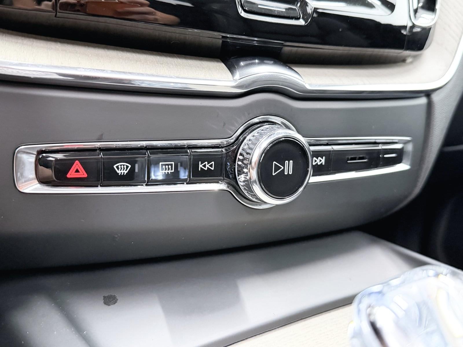VOLVO XC60 2.0 T8 AWD INSCRIPTION 27 