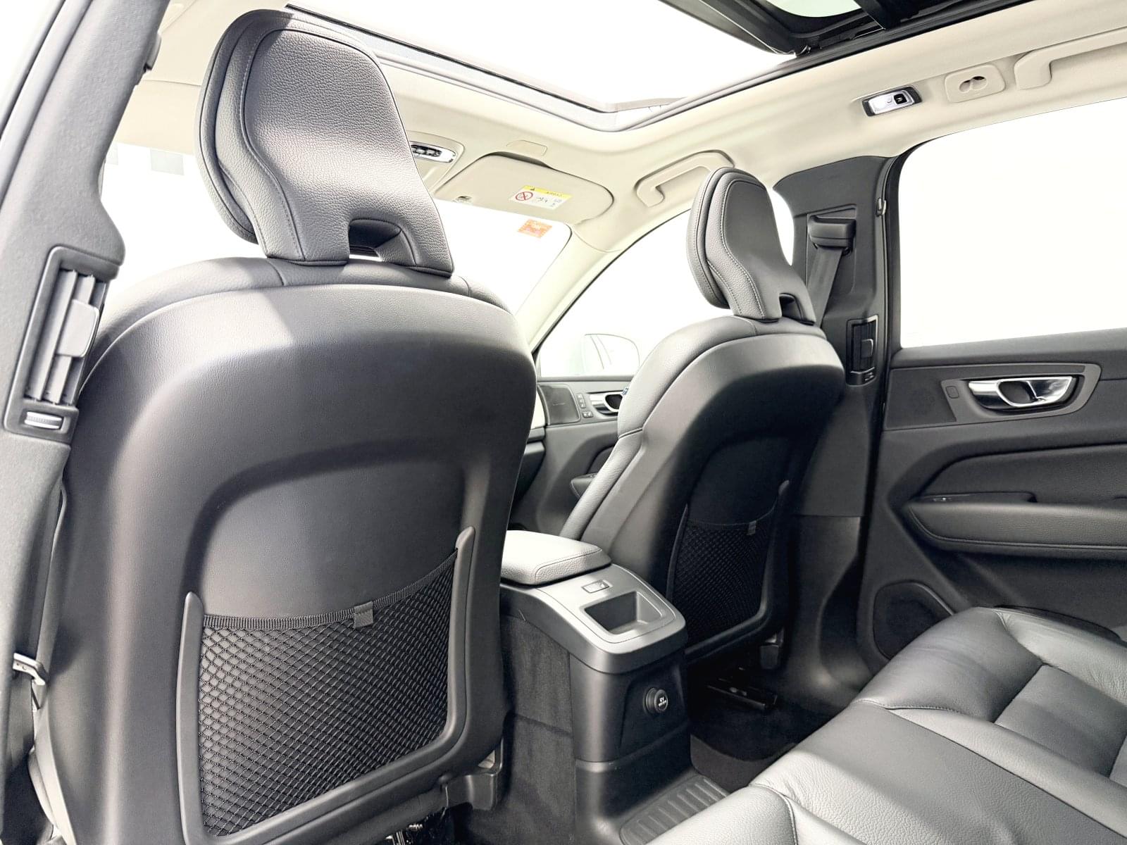 VOLVO XC60 2.0 T8 AWD INSCRIPTION 33 