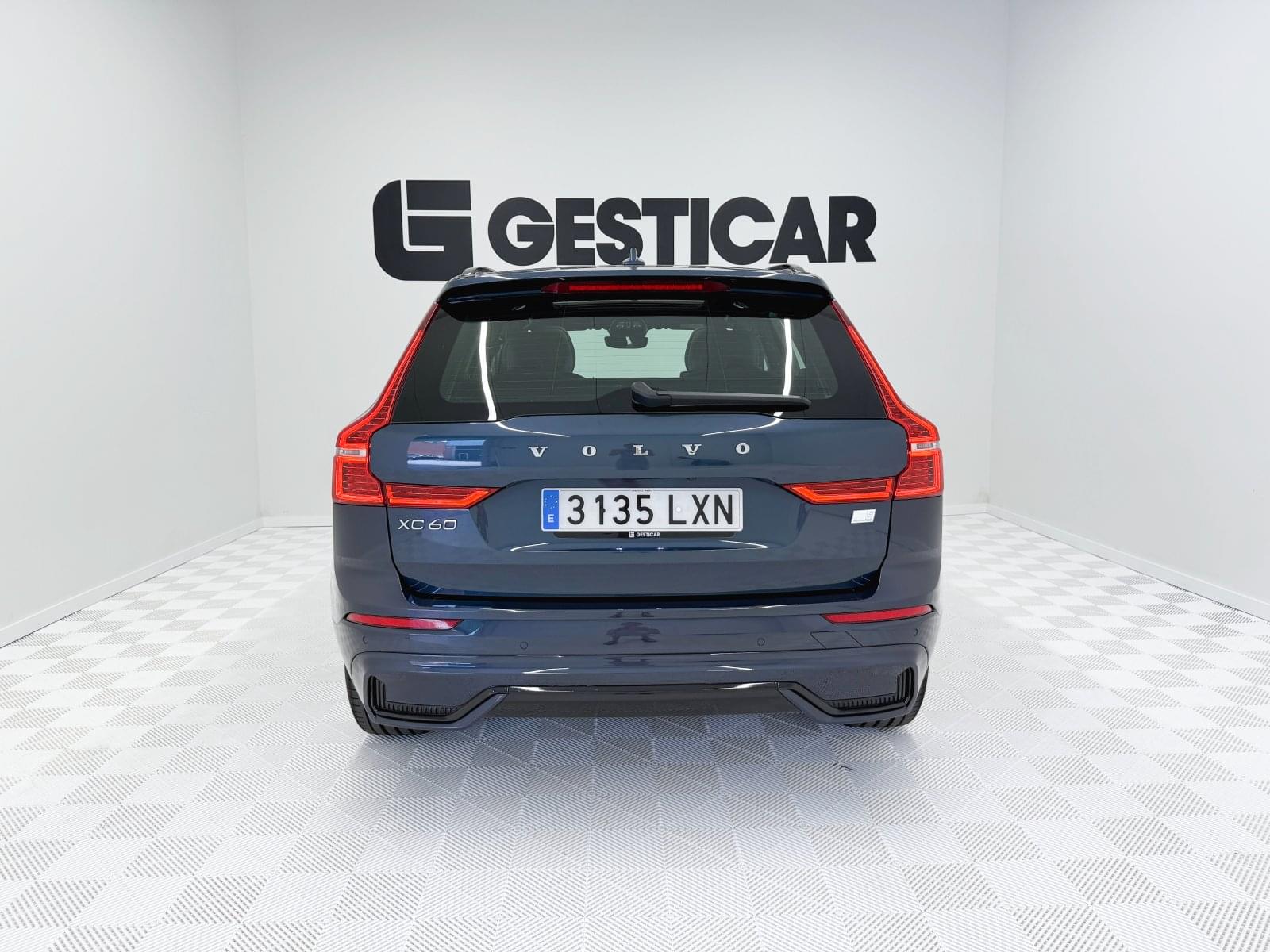 VOLVO XC60 2.0 T6 AWD RECHARGE R-DESIG 355CV 11