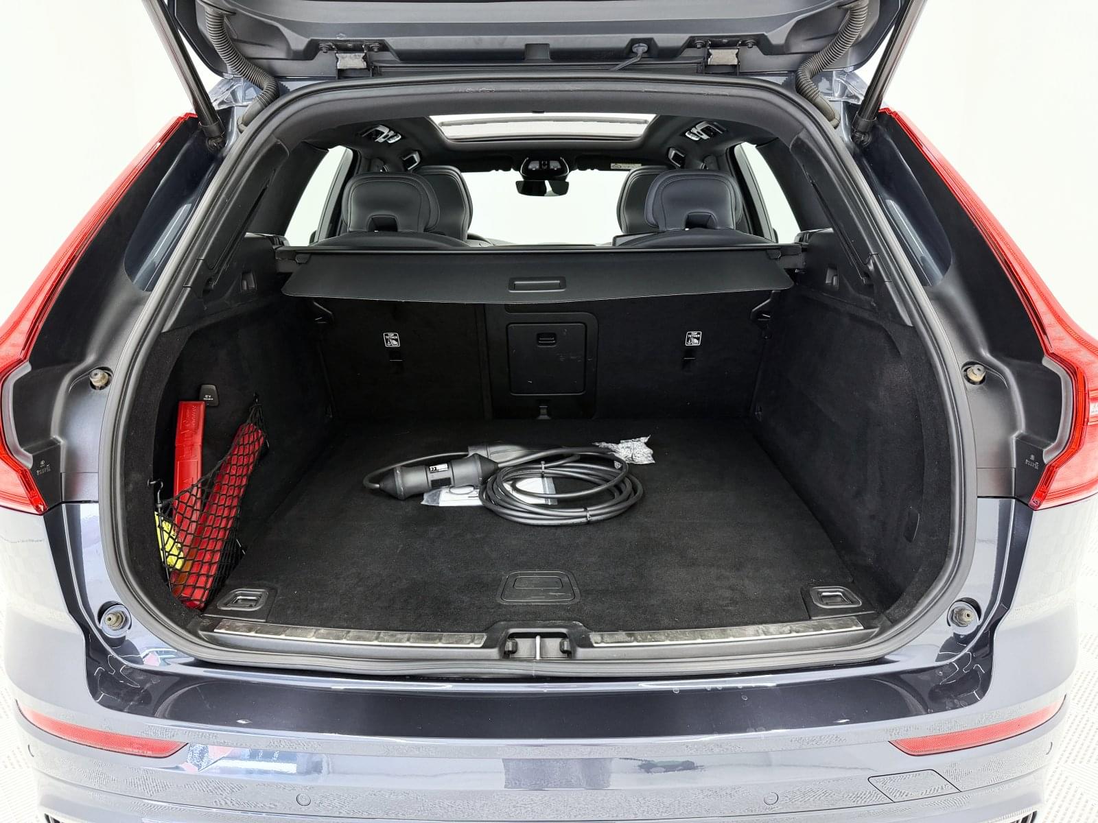 VOLVO XC60 2.0 T6 AWD RECHARGE R-DESIG 355CV 14