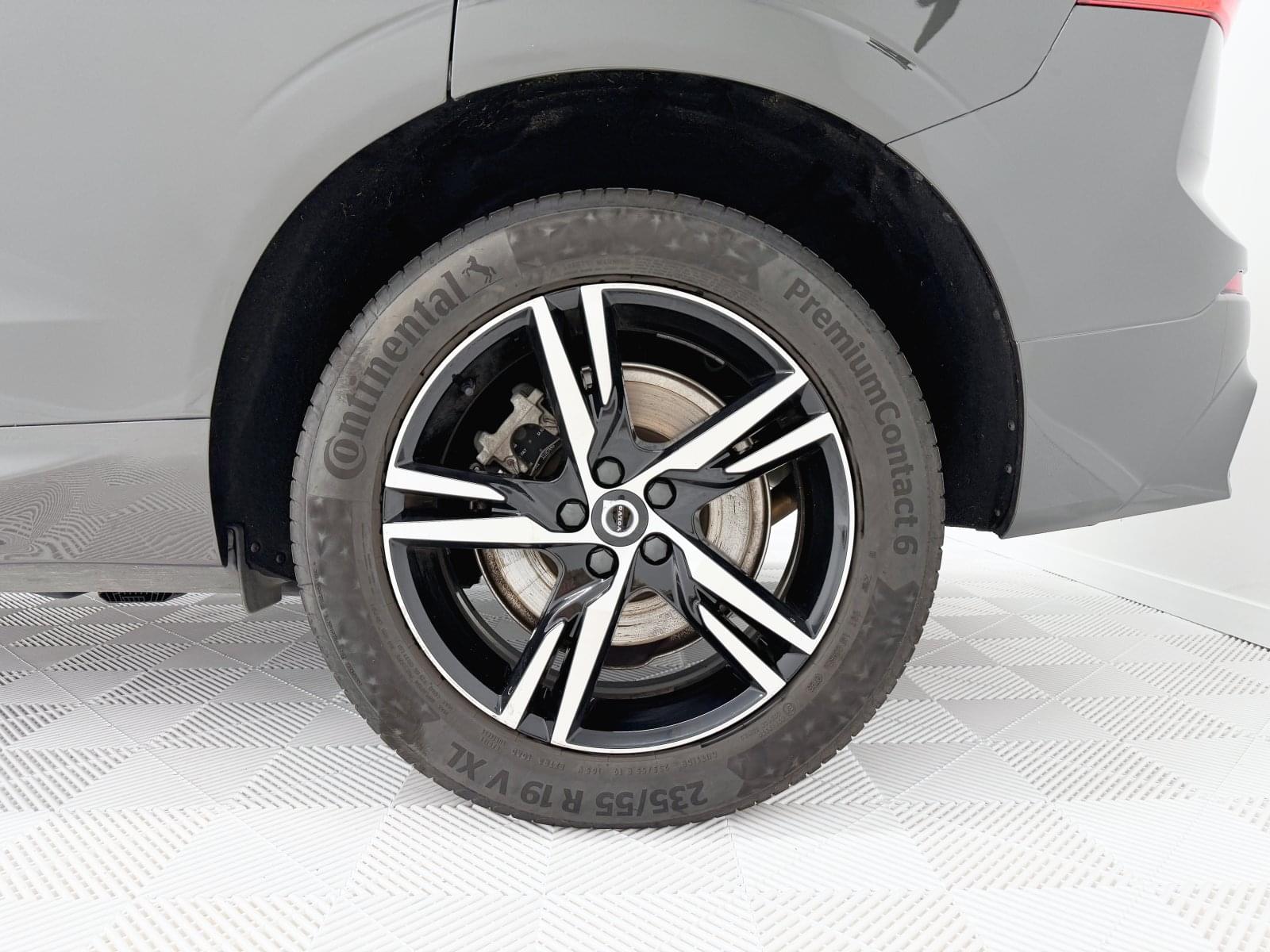 VOLVO XC60 2.0 T6 AWD RECHARGE R DESIGN 355 CV 22 