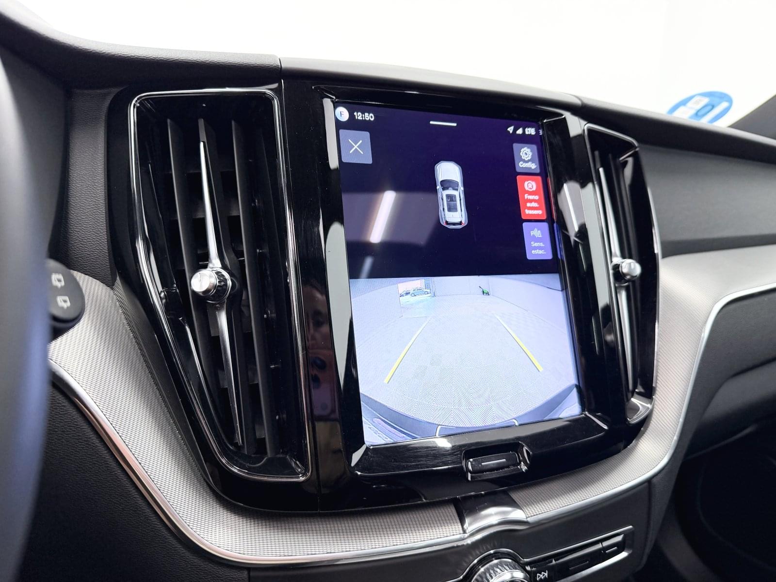 VOLVO XC60 2.0 T6 AWD RECHARGE R DESIGN 355 CV 34 