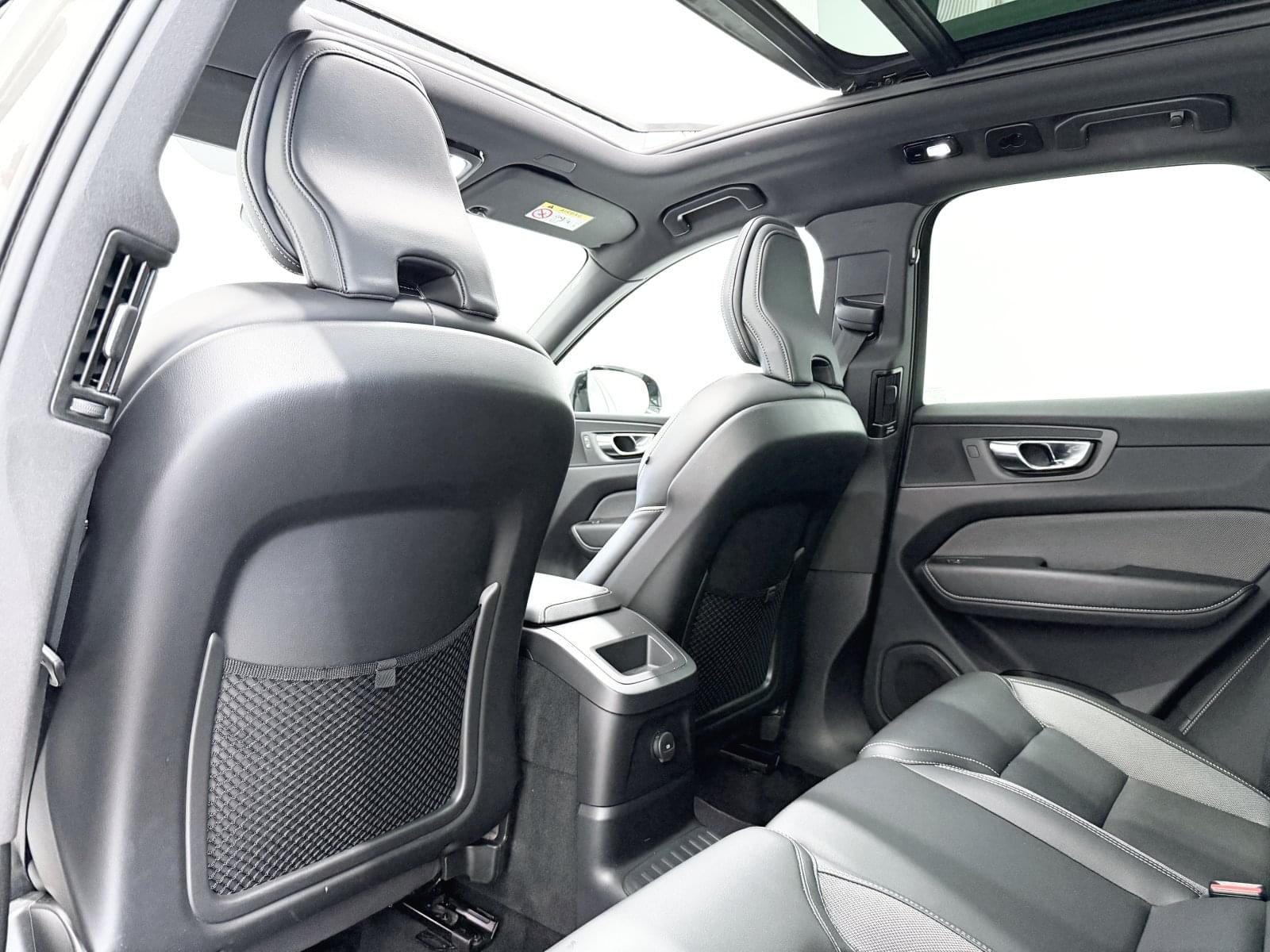 VOLVO XC60 2.0 T6 AWD RECHARGE R DESIGN 355 CV 40 