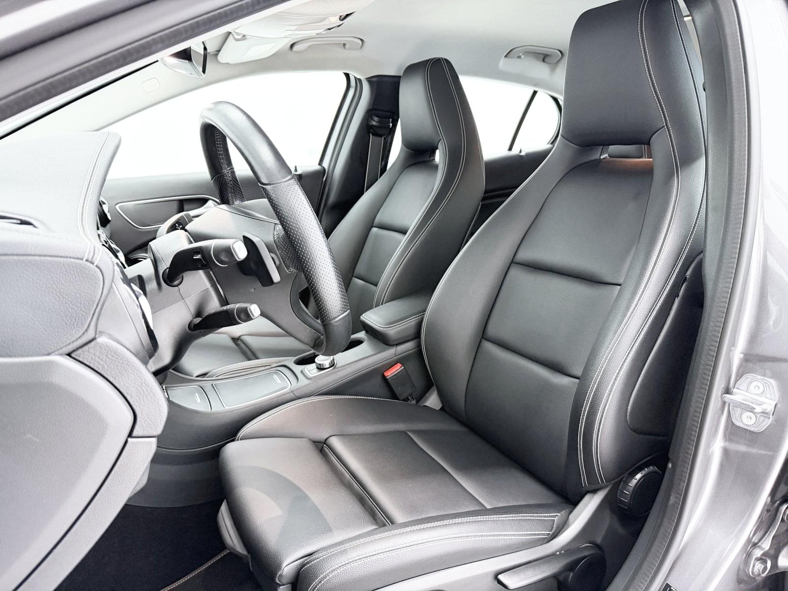 MERCEDES CLASE GLA GLA 180 136CV 26
