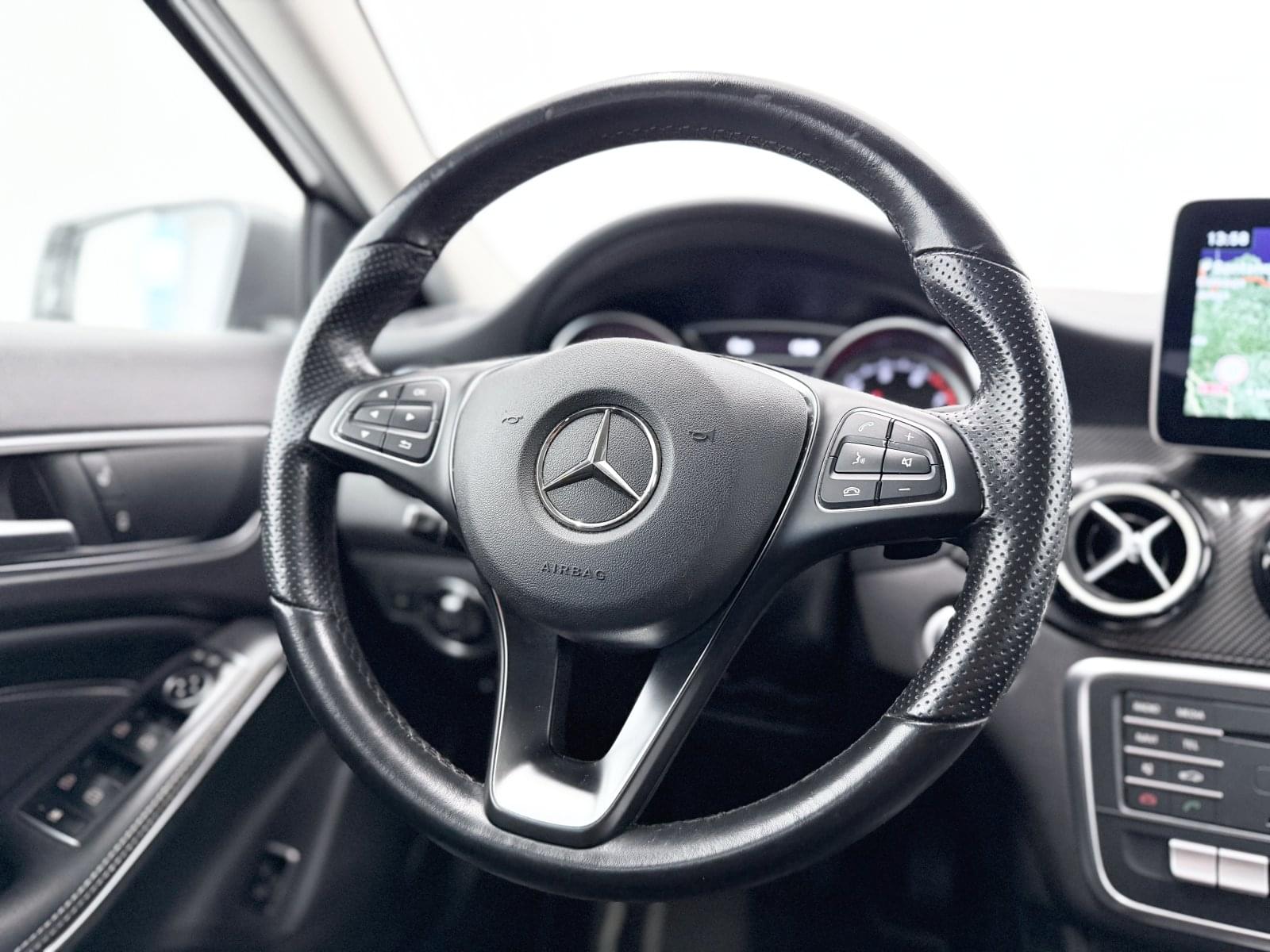 MERCEDES CLASE GLA GLA 180 136CV 30