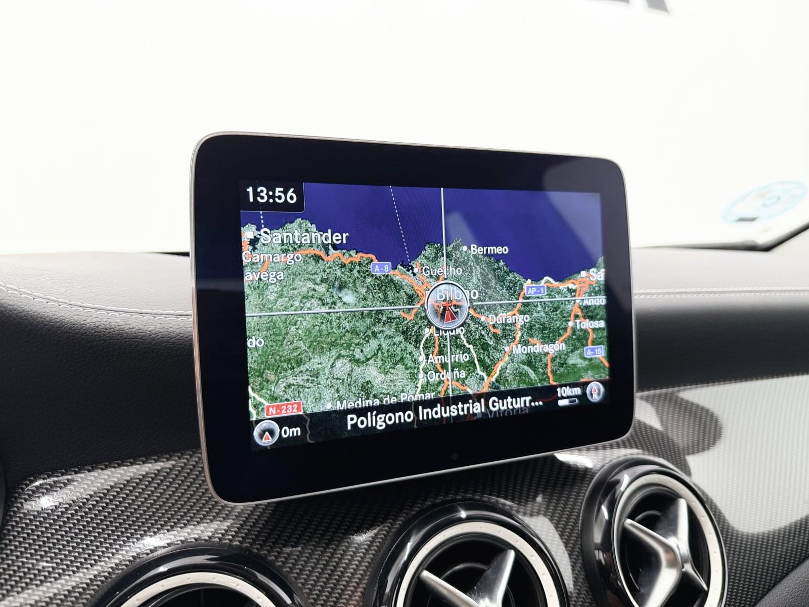 MERCEDES CLASE GLA GLA 180 136CV 34