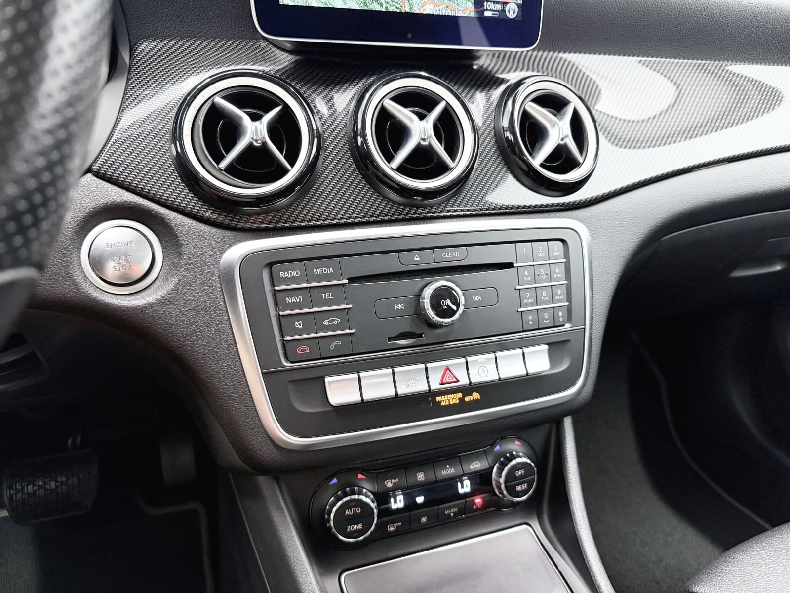 MERCEDES CLASE GLA GLA 180 136CV 36