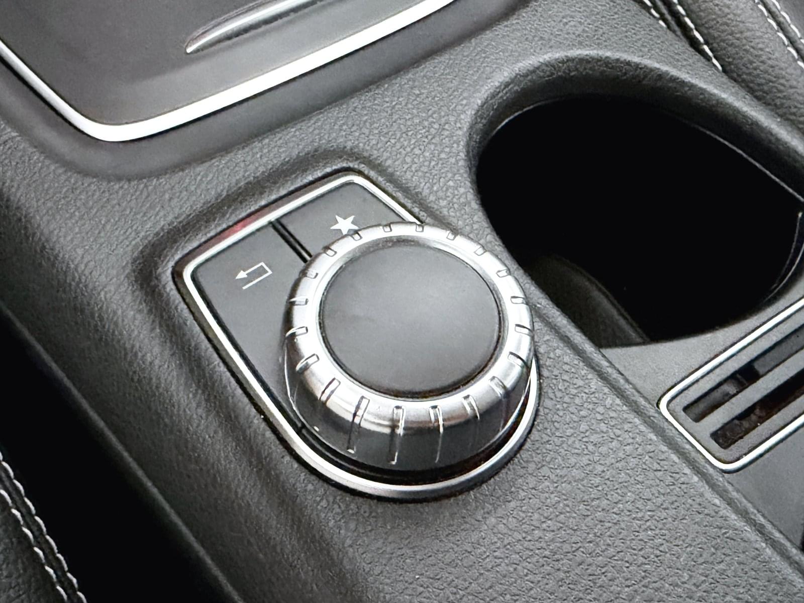 MERCEDES CLASE GLA GLA 180 136CV 39