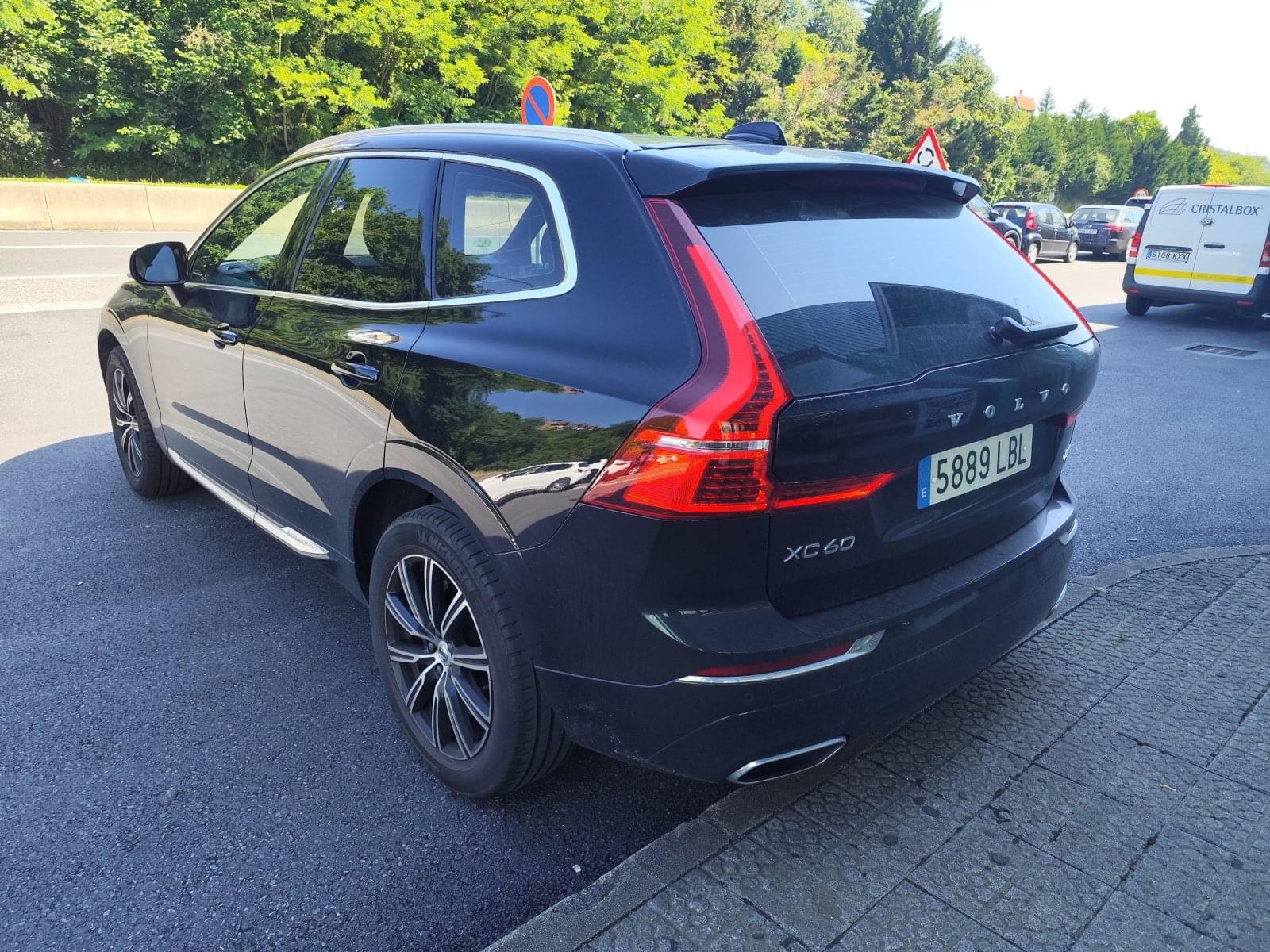 VOLVO XC60 2.0 T4 INSCRIPTION 7
