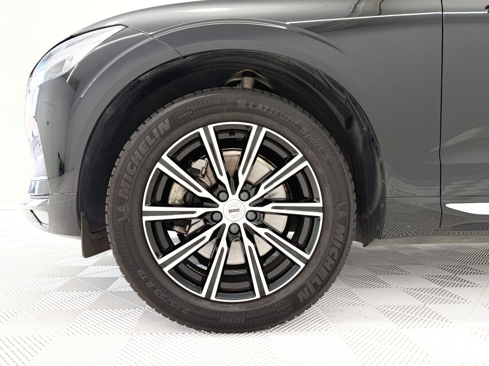 VOLVO XC60 2.0 T4 INSCRIPTION 22