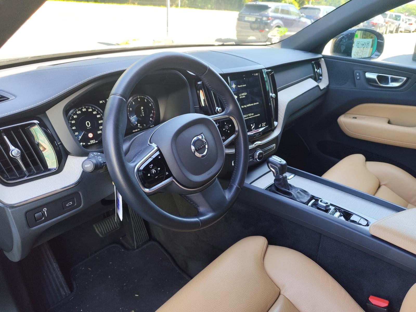 VOLVO XC60 2.0 T4 INSCRIPTION 11
