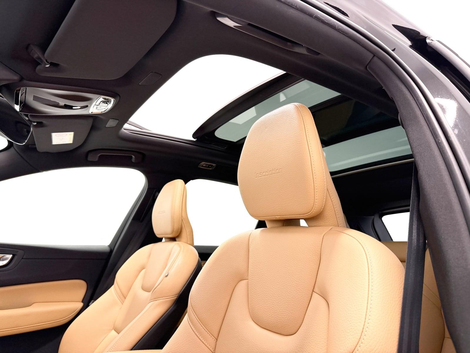 VOLVO XC60 2.0 T4 INSCRIPTION 26
