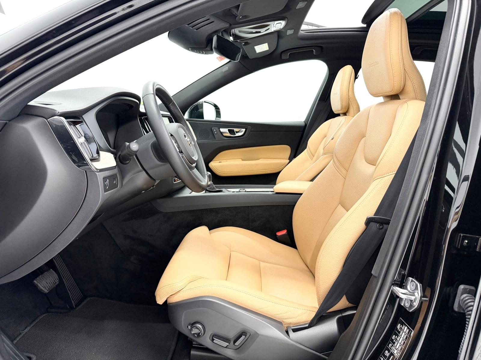 VOLVO XC60 2.0 T4 INSCRIPTION 27