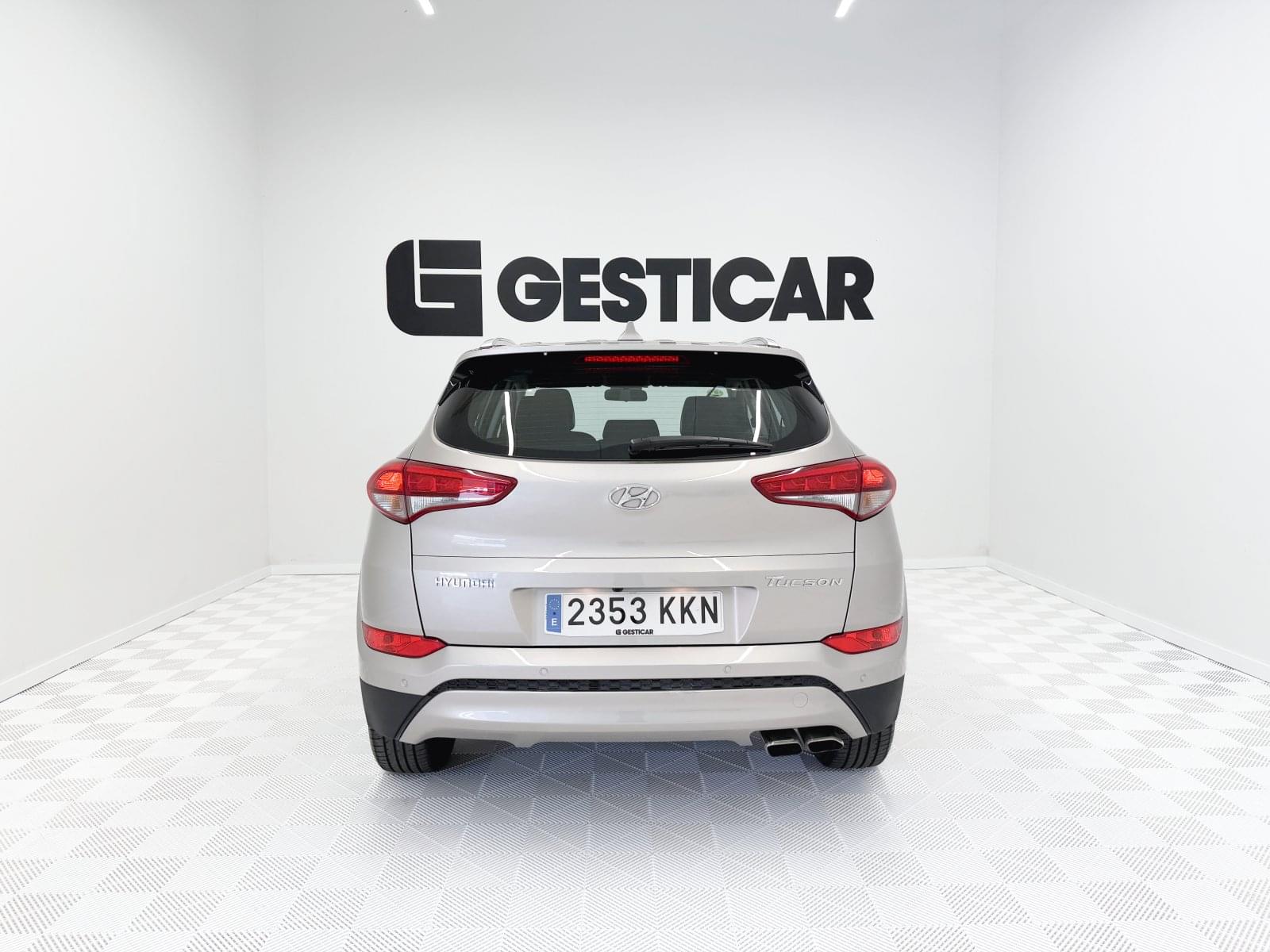 HYUNDAI TUCSON 1.6GDI 177CV 10