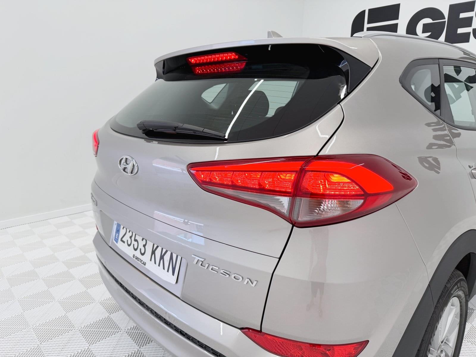 HYUNDAI TUCSON 1.6GDI 177CV 15