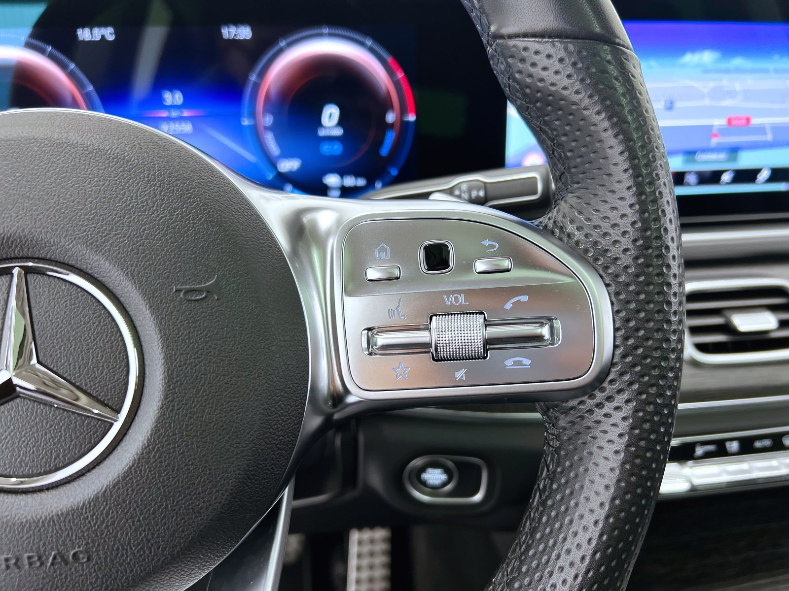 MERCEDES CLASE GLE 350 de 4Matic (Híbrido Enchufable) 235 kW (320 CV) 36