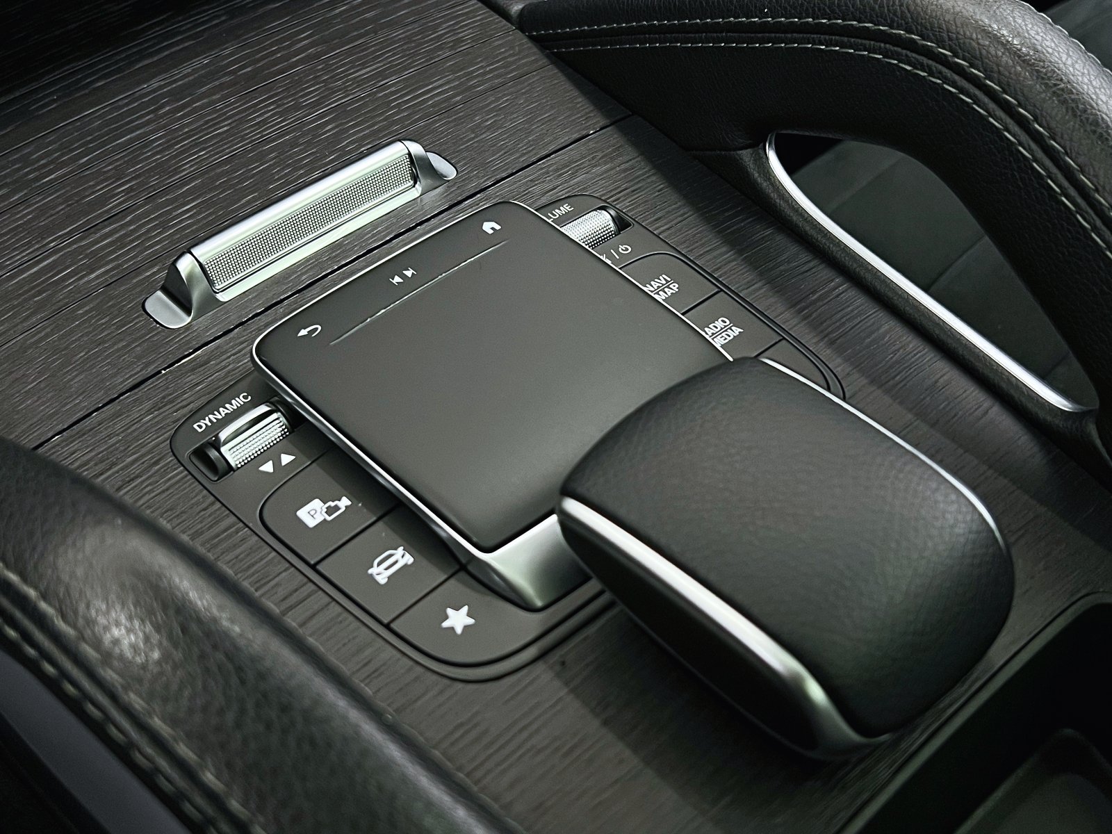 MERCEDES CLASE GLE 350 de 4Matic (Híbrido Enchufable) 235 kW (320 CV) 44