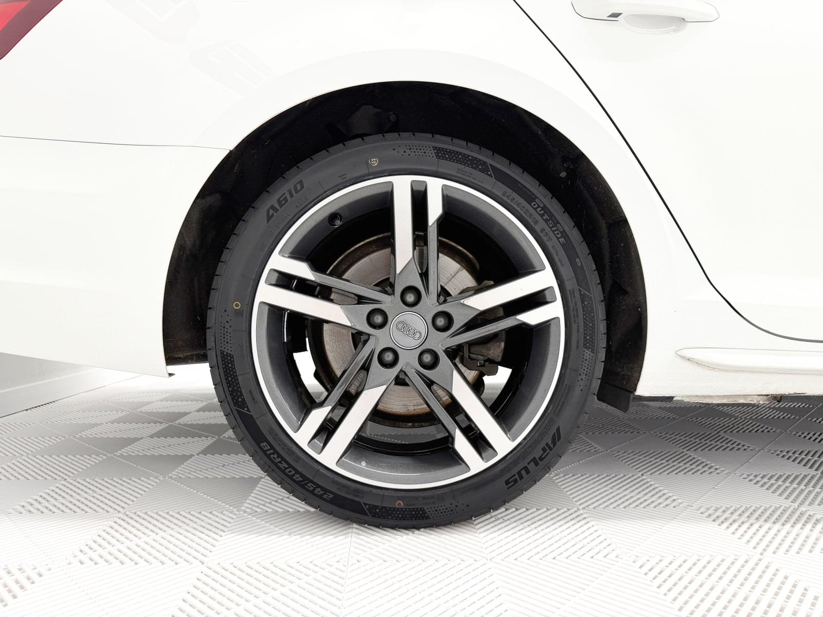 AUDI A4 AVANT 1.4 TFSI S LINE 24 