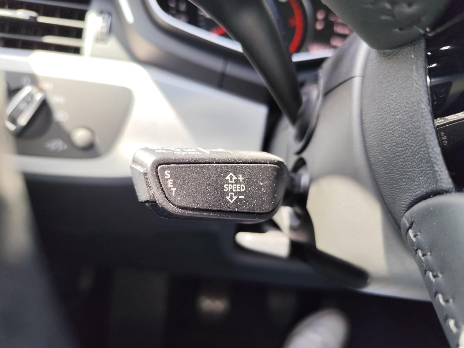AUDI A4 AVANT 1.4 TFSI S LINE 11