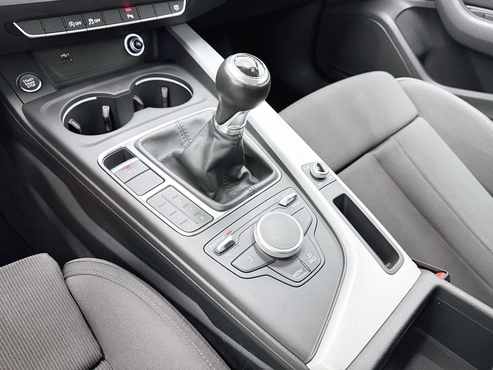AUDI A4 AVANT 1.4 TFSI S LINE 43 