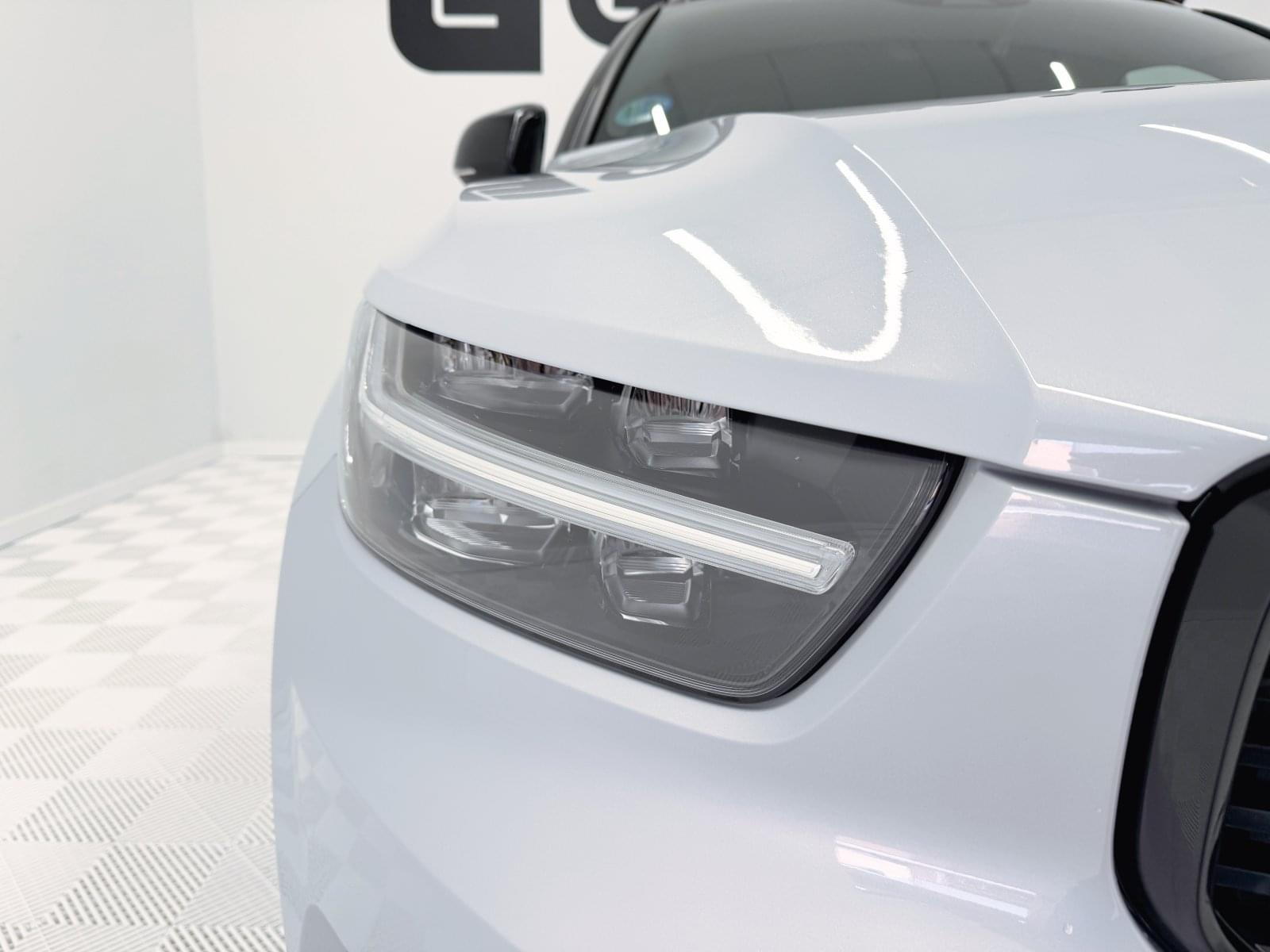 VOLVO XC40 B3 G RDESIGN 4