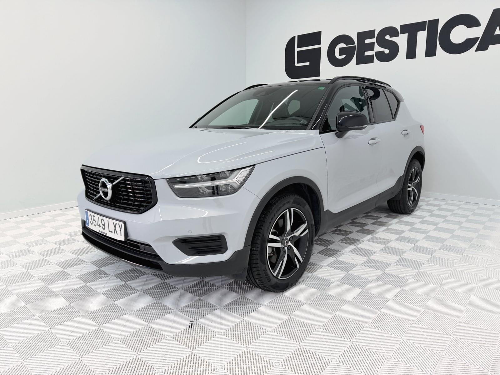 VOLVO XC40 B3 G RDESIGN 8