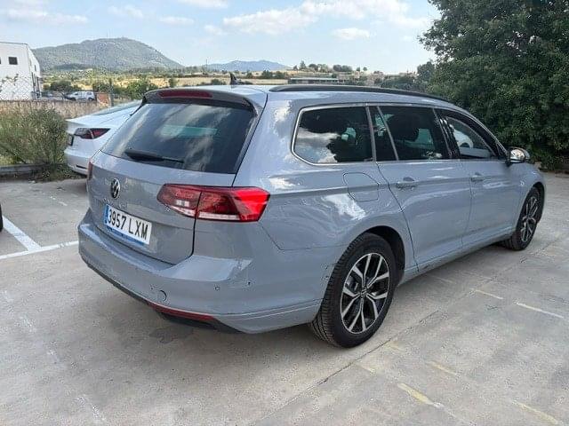 VOLKSWAGEN PASSAT VARIANT EXECUTIVE 2.0 TDI  DSG 150CV 4 